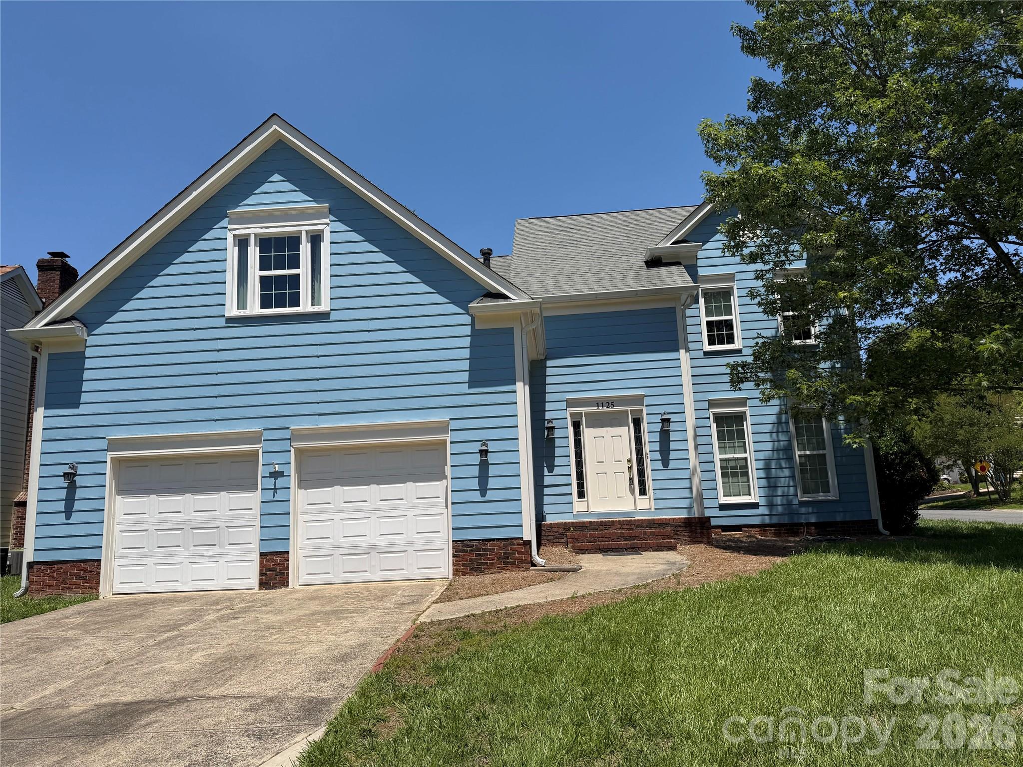 1125 Sunnyview Circle — Matthews