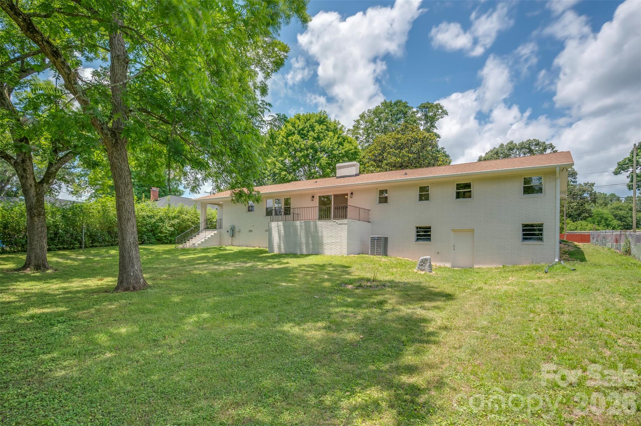 286 N Main Street — Mooresboro