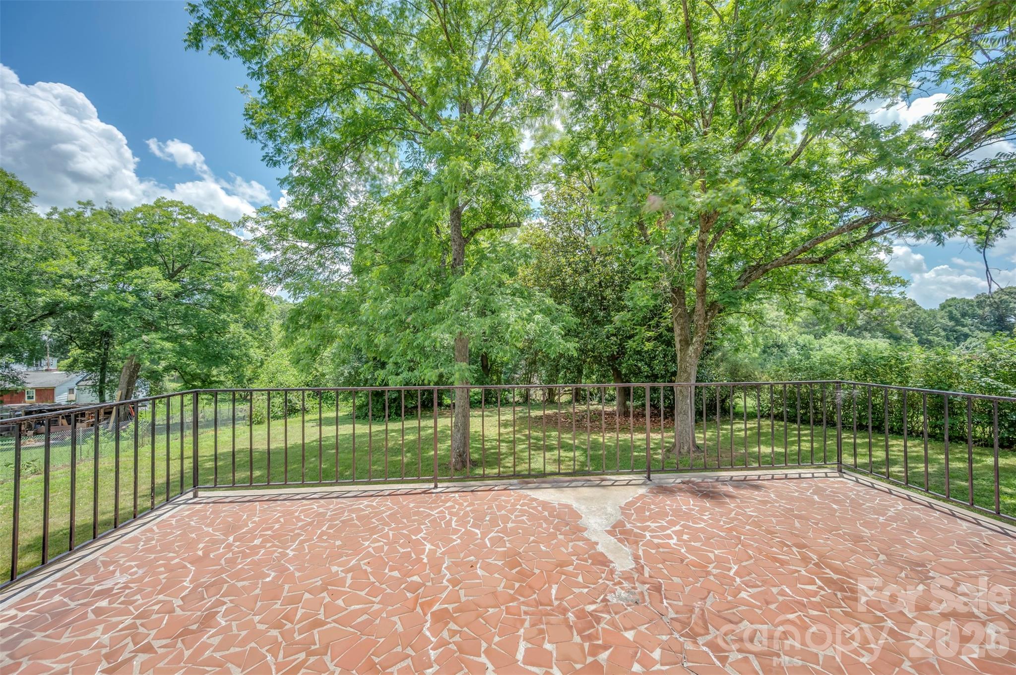 286 N Main Street — Mooresboro
