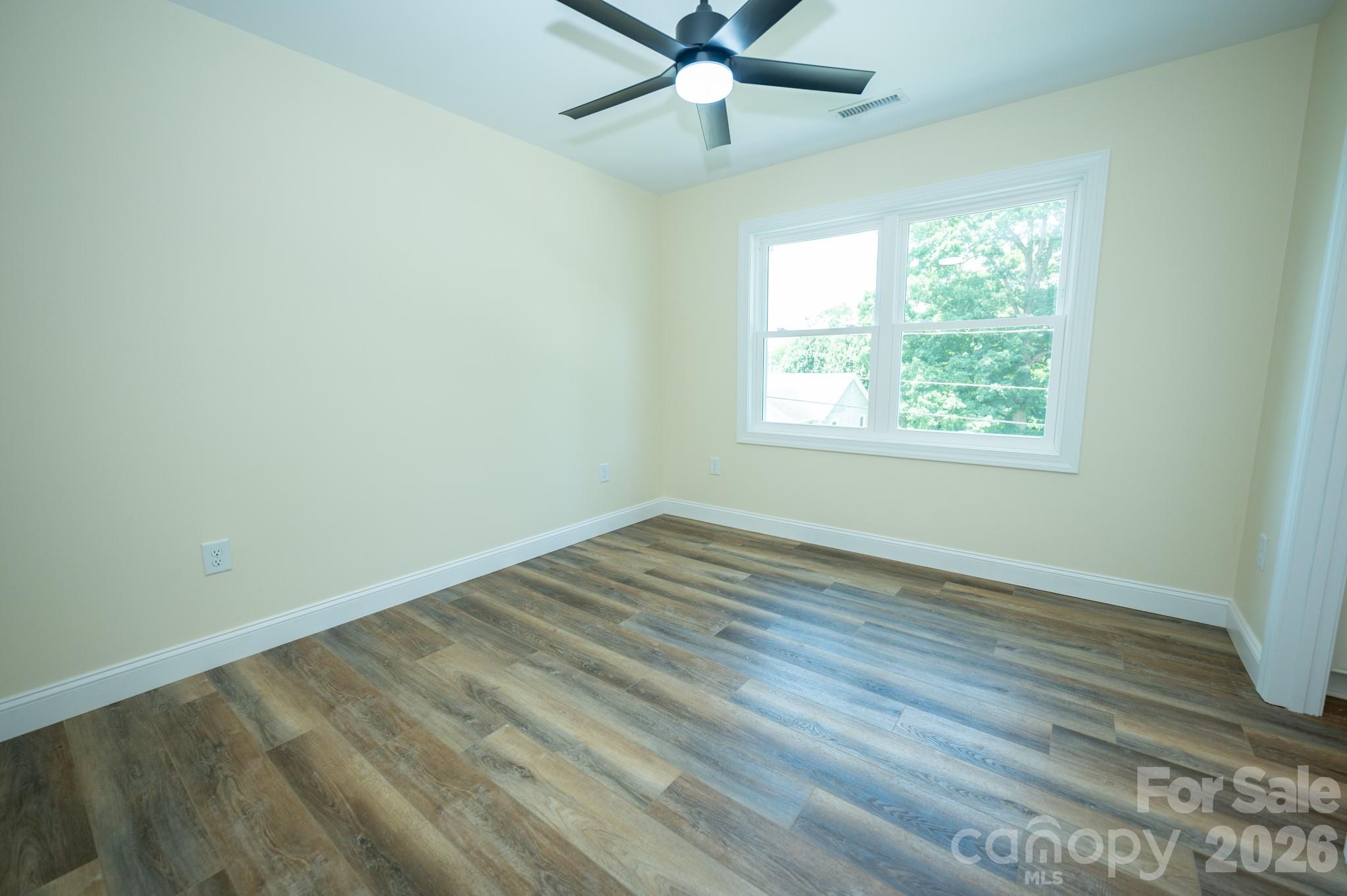 166 Illinois Street — Spindale