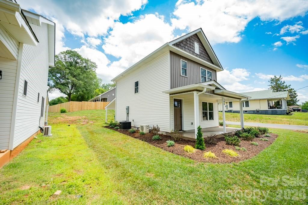 166 Illinois Street — Spindale