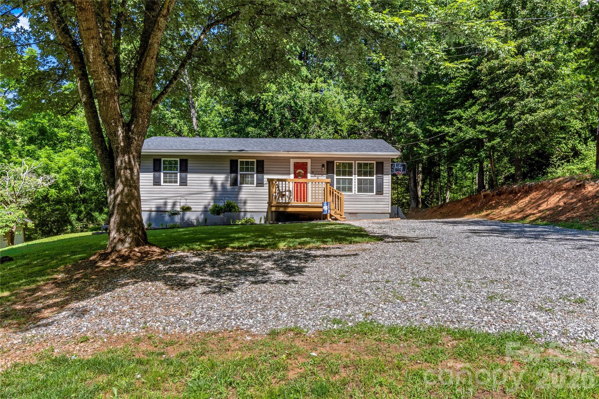 848 Huffman River Lane — Purlear