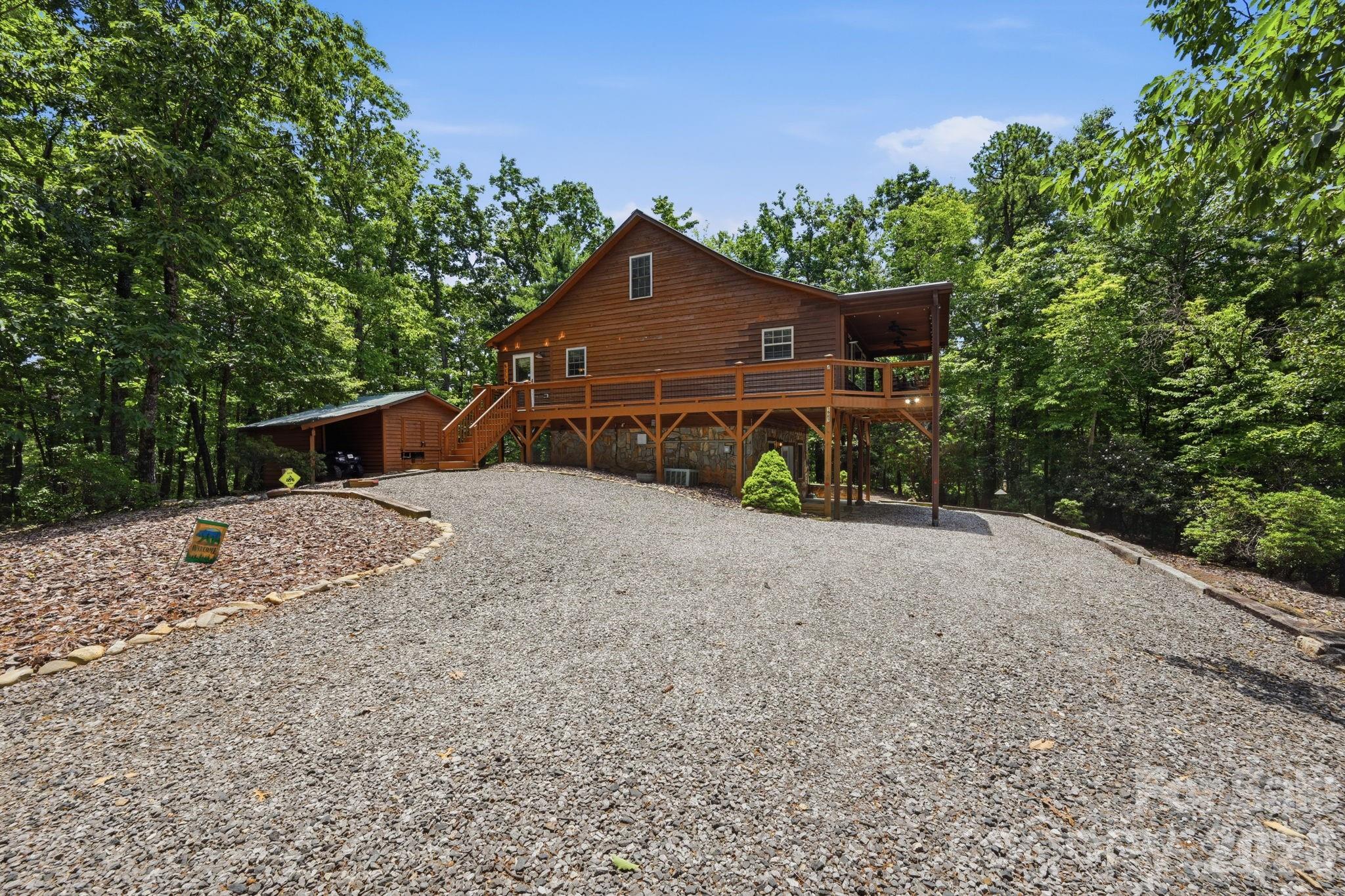 1987 Buck Mountain Road — Purlear