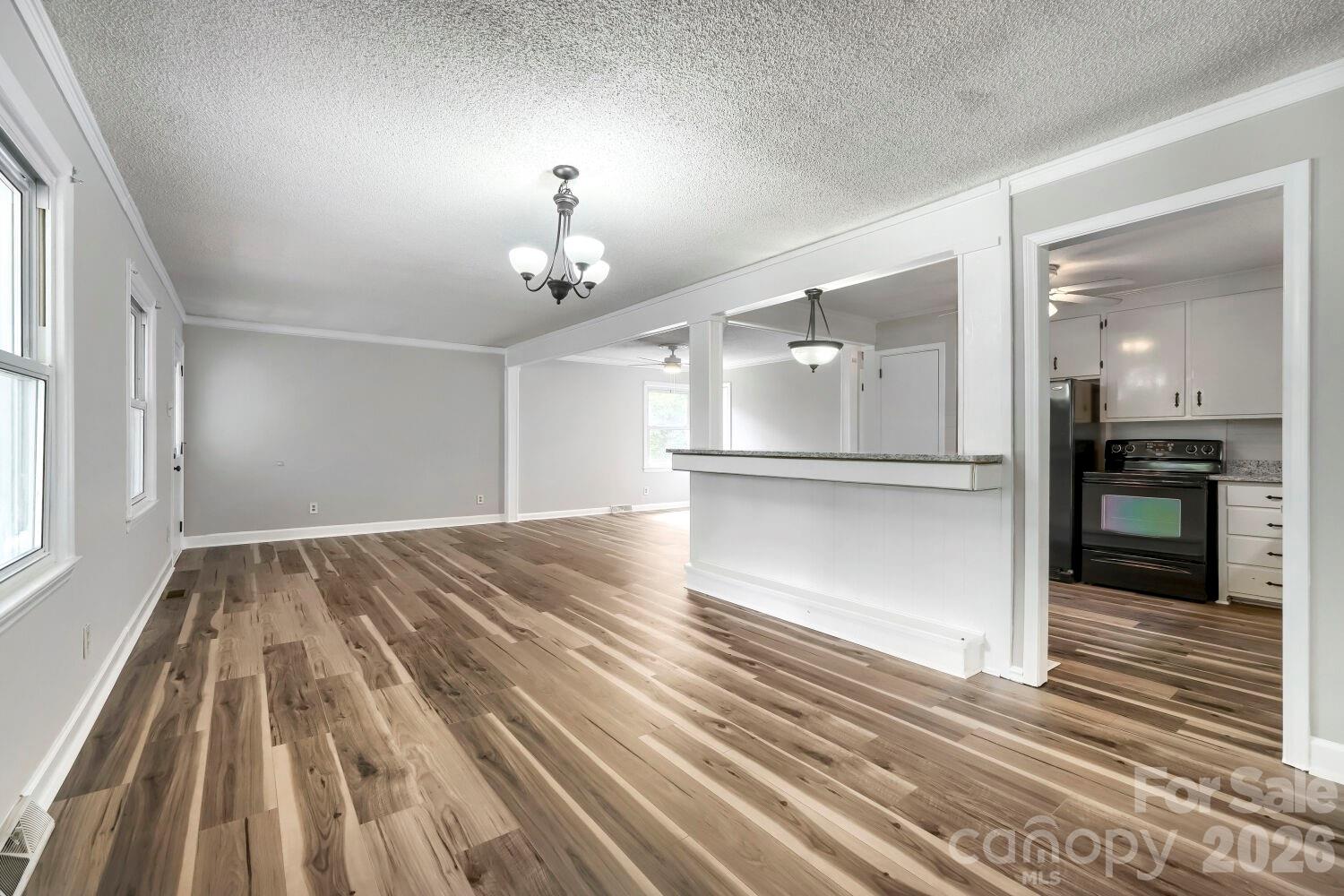 221 Eden Circle — Pineville