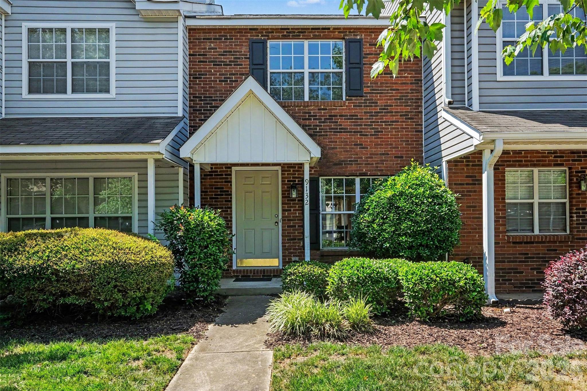 9132 Charminster Court — Charlotte