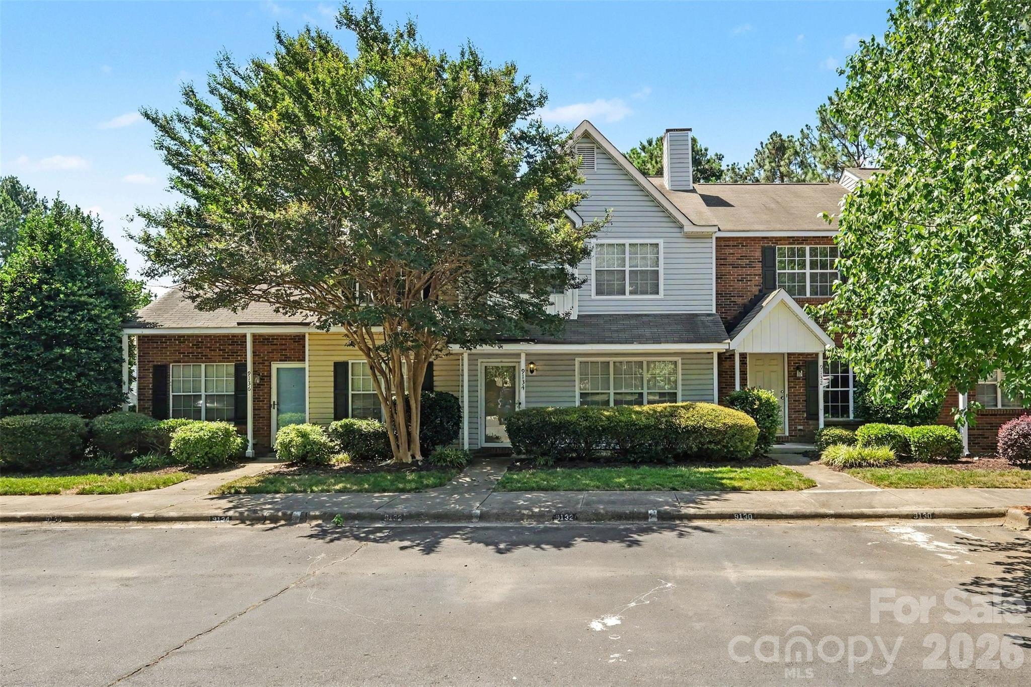 9132 Charminster Court — Charlotte