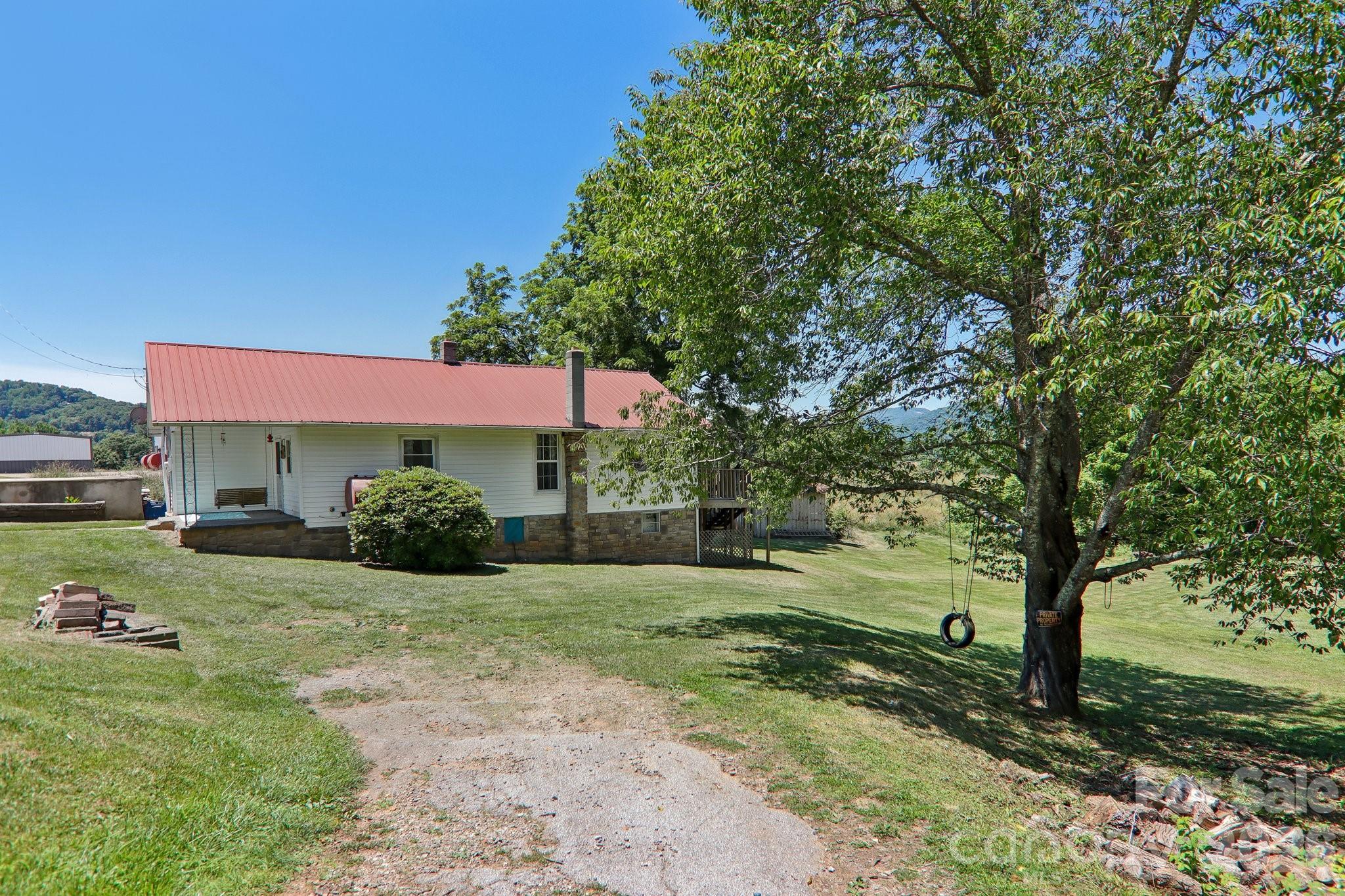 414 Skyline Drive — Canton
