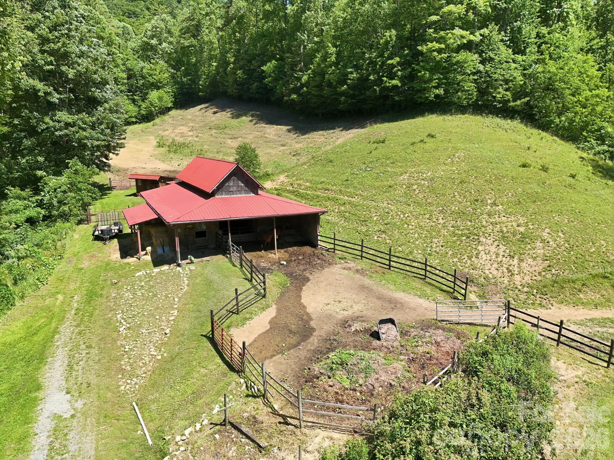 1005 Smith Creek Road — Mars Hill