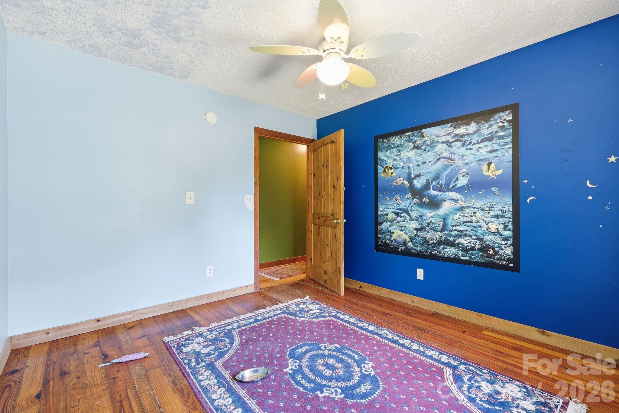 1005 Smith Creek Road — Mars Hill