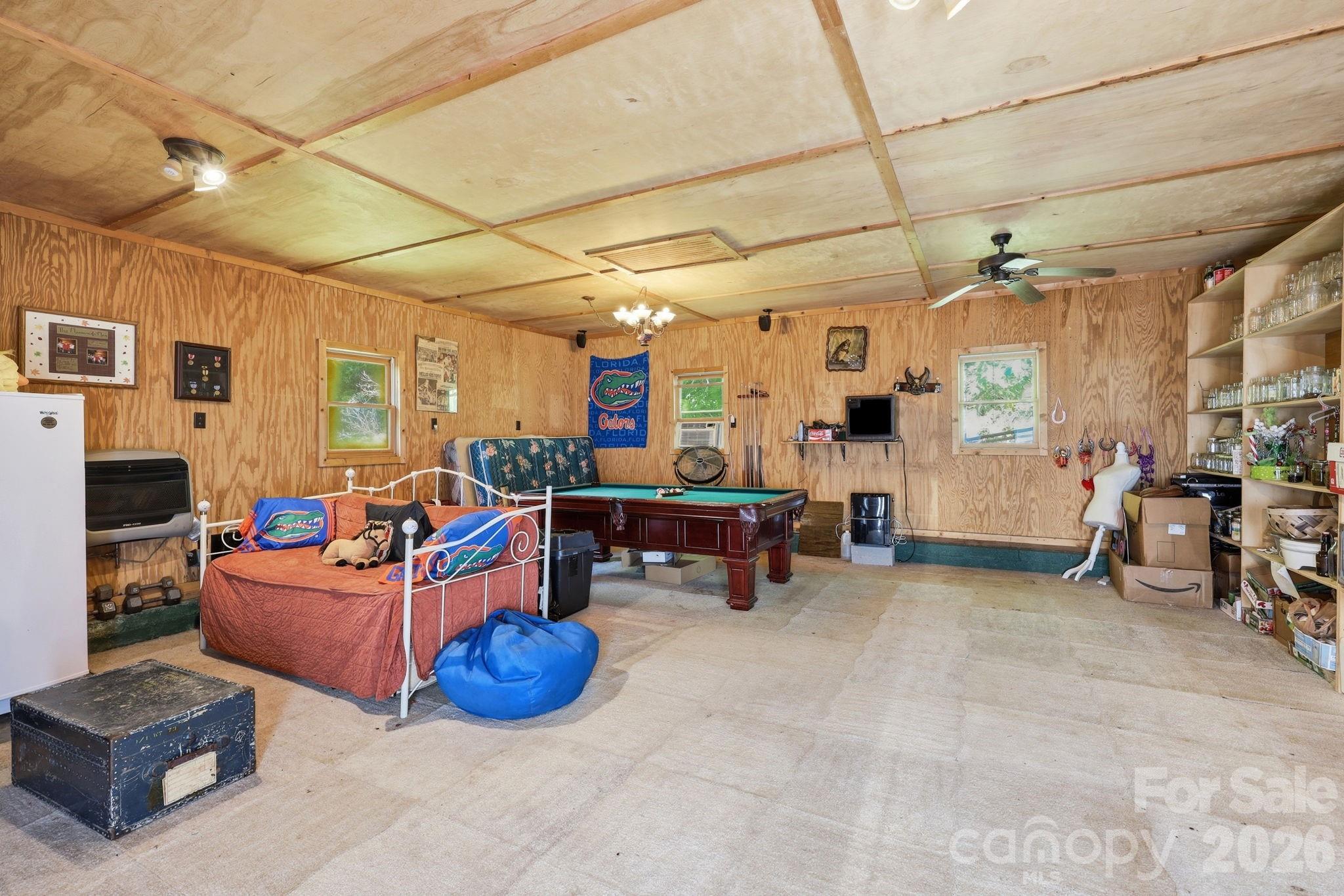 1005 Smith Creek Road — Mars Hill