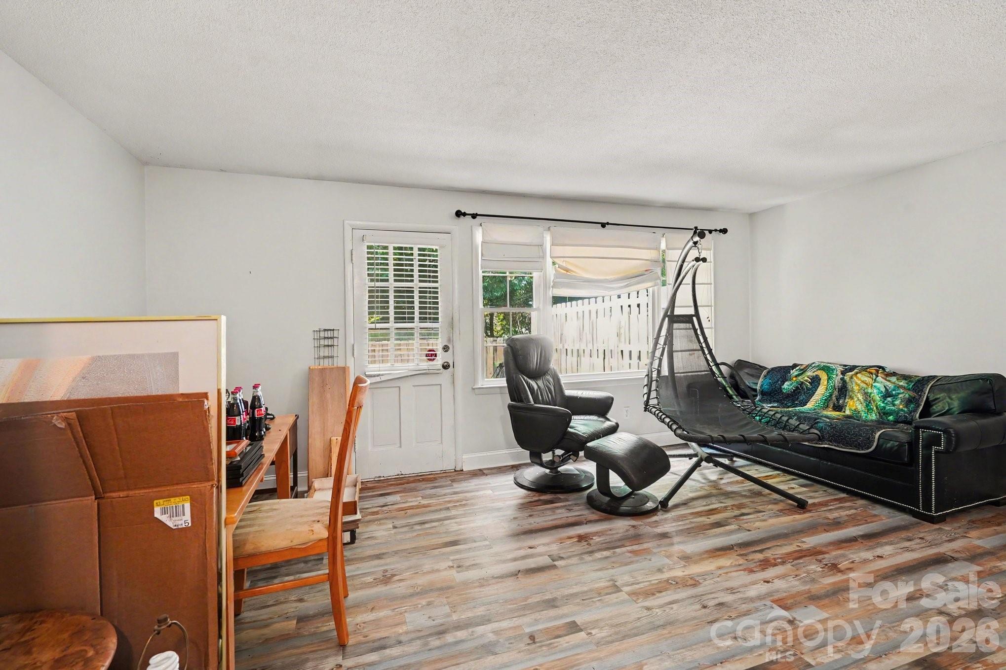 4605 Hedgemore Drive #H — Charlotte