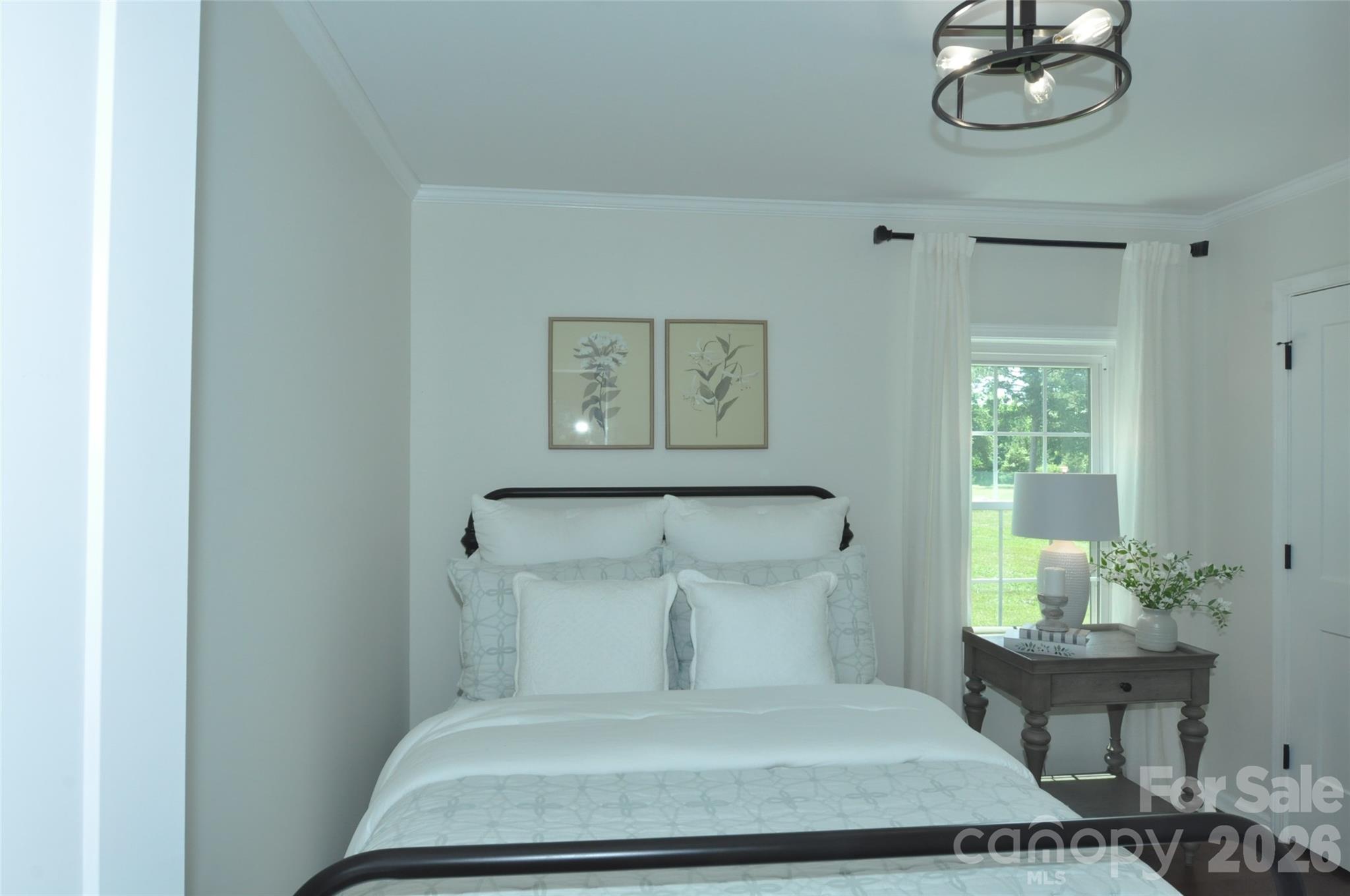 1834 Josie Road — Blackstock
