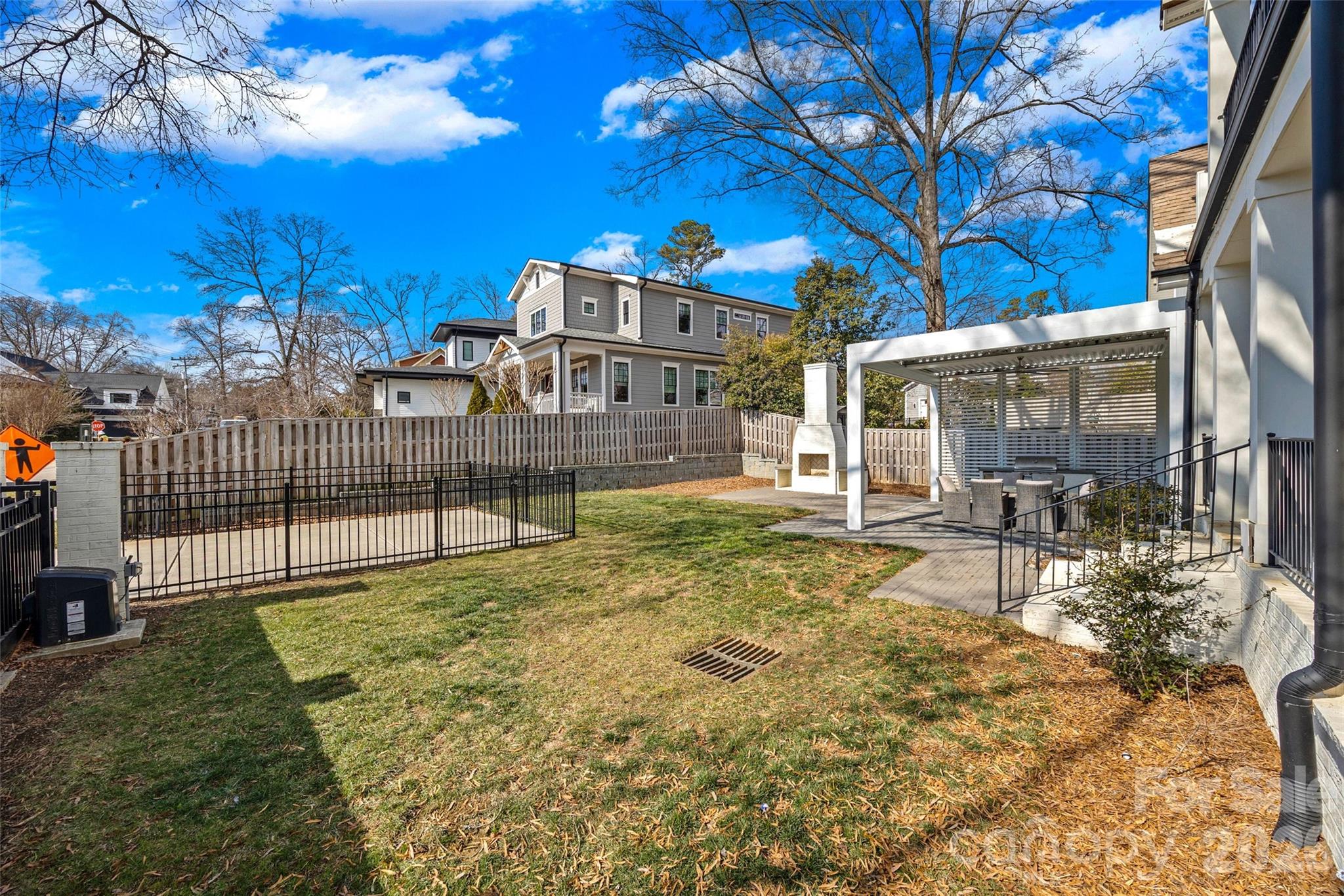 2336 Springdale Avenue — Charlotte