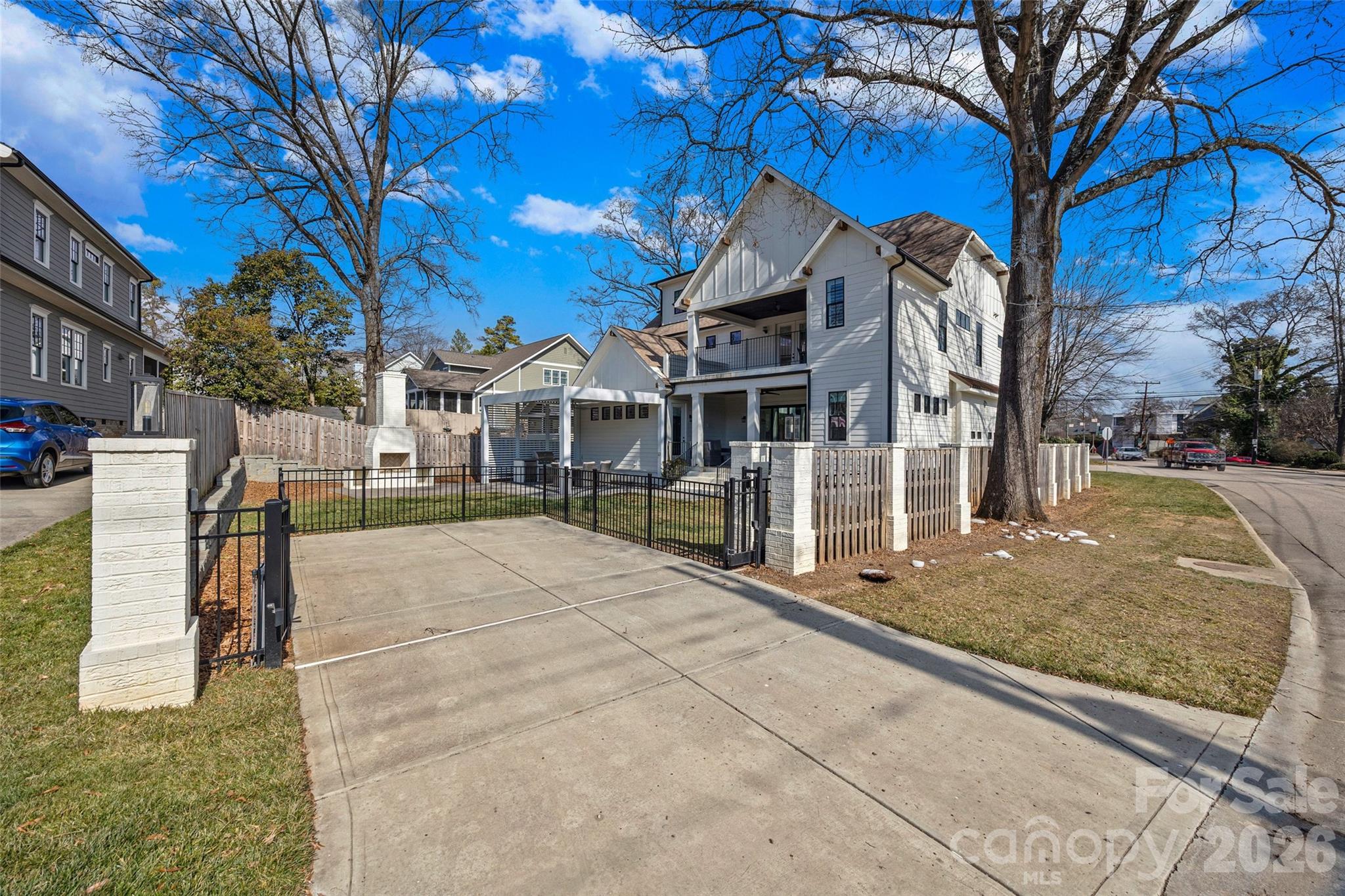 2336 Springdale Avenue — Charlotte