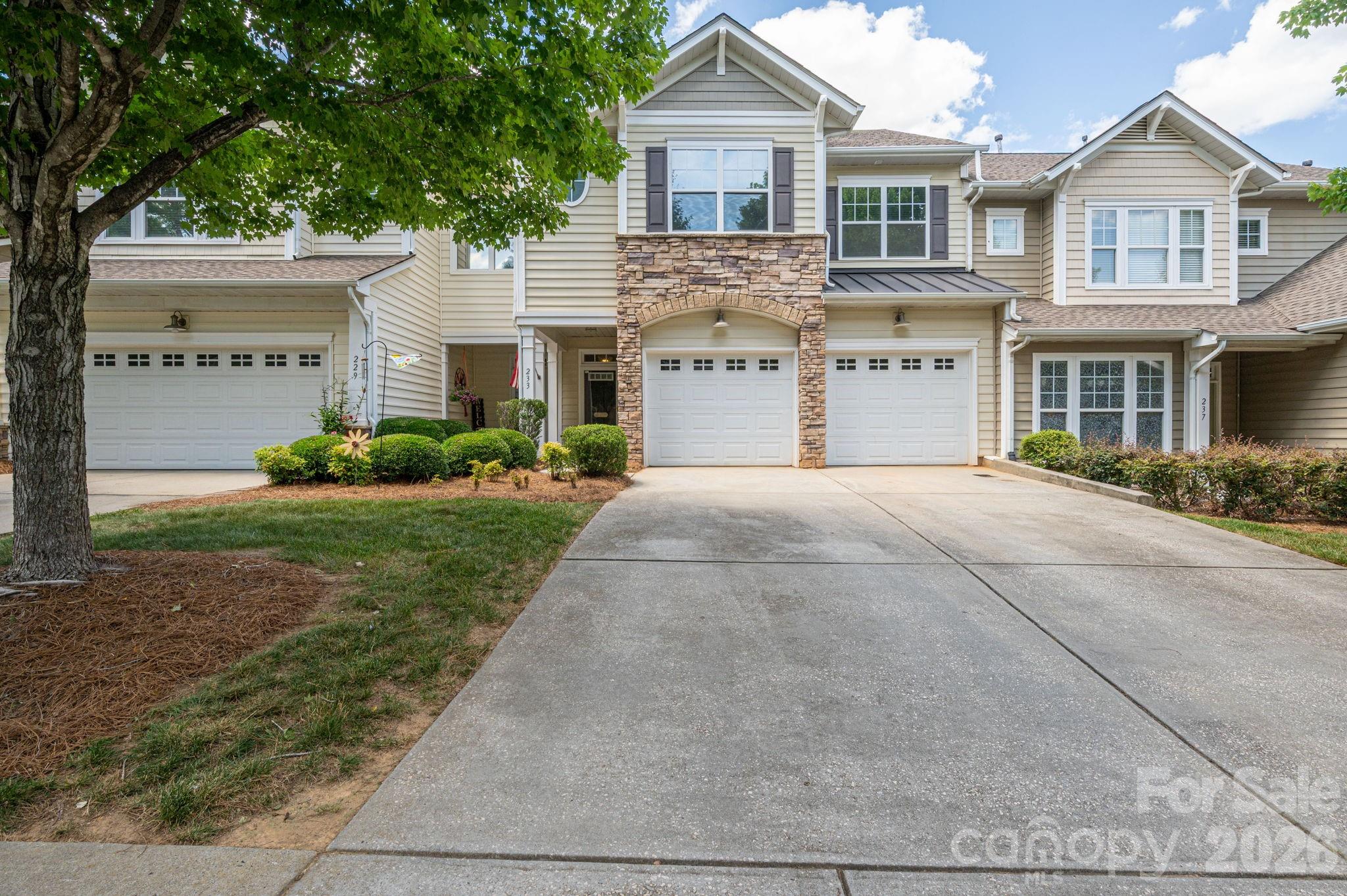 233 Park View Drive — Belmont