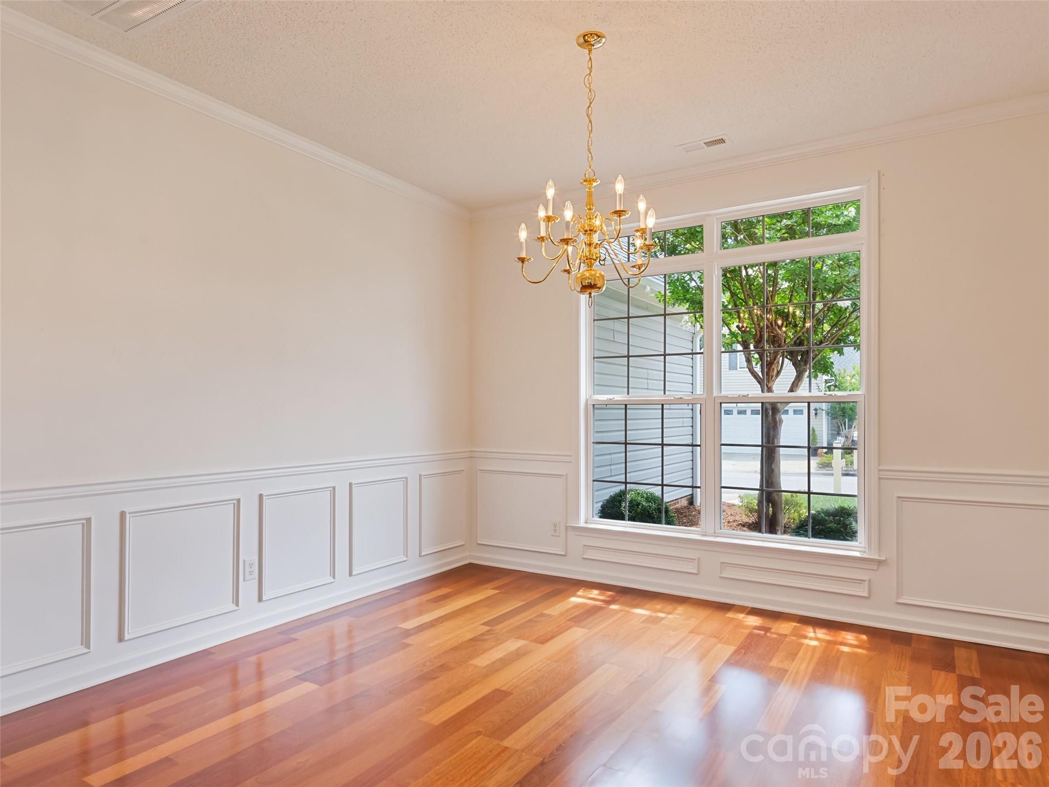 2 Thornwood Court — Arden