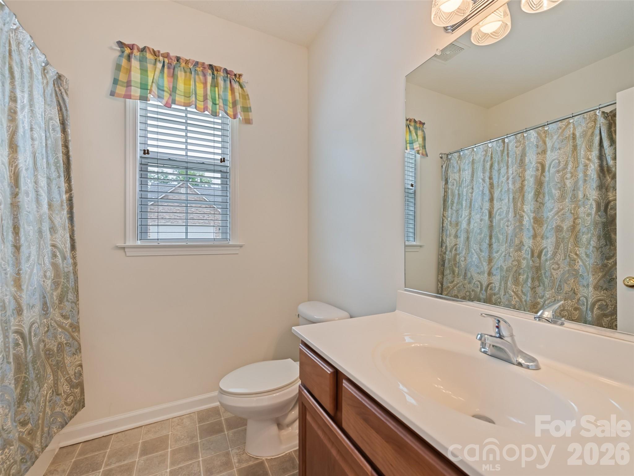 2 Thornwood Court — Arden