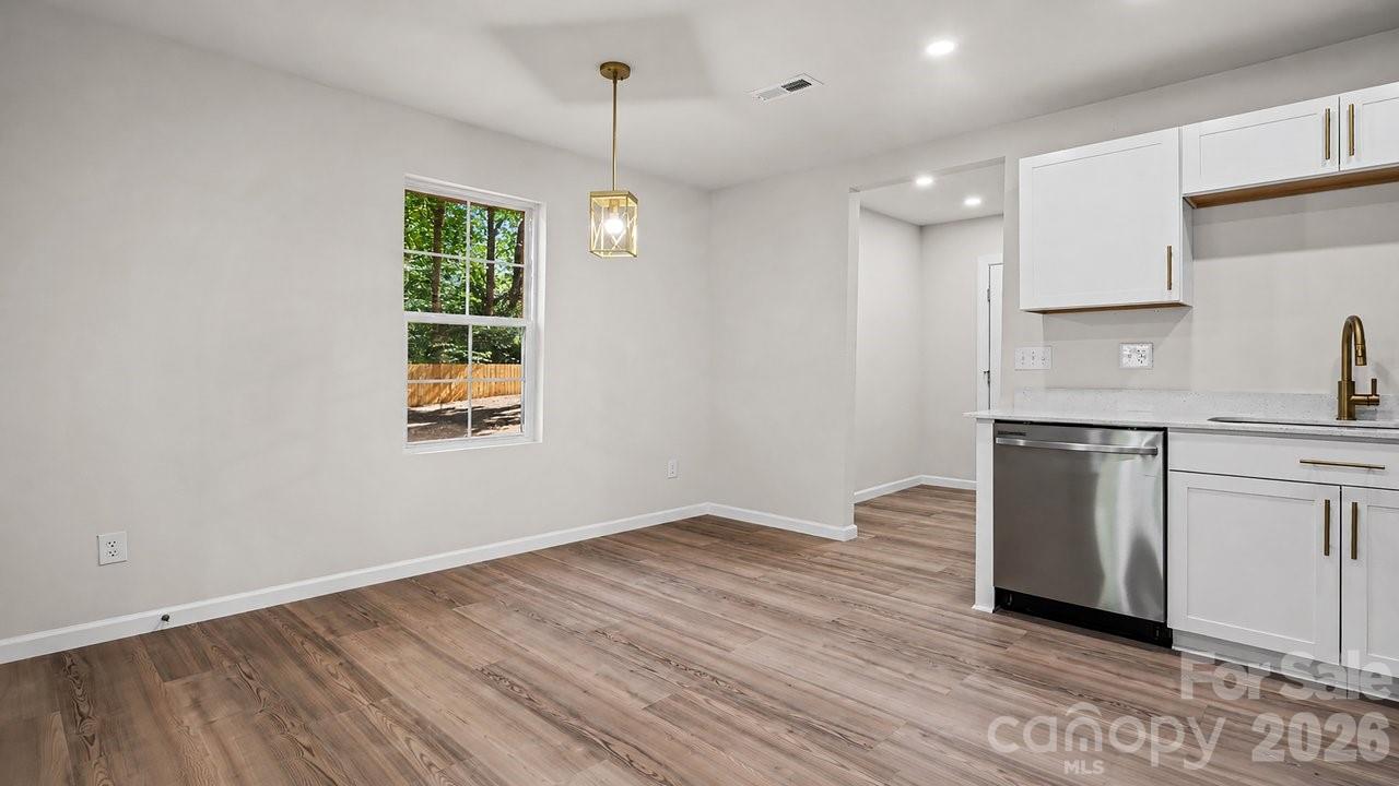 1215 Wilson W Lee Boulevard — Statesville