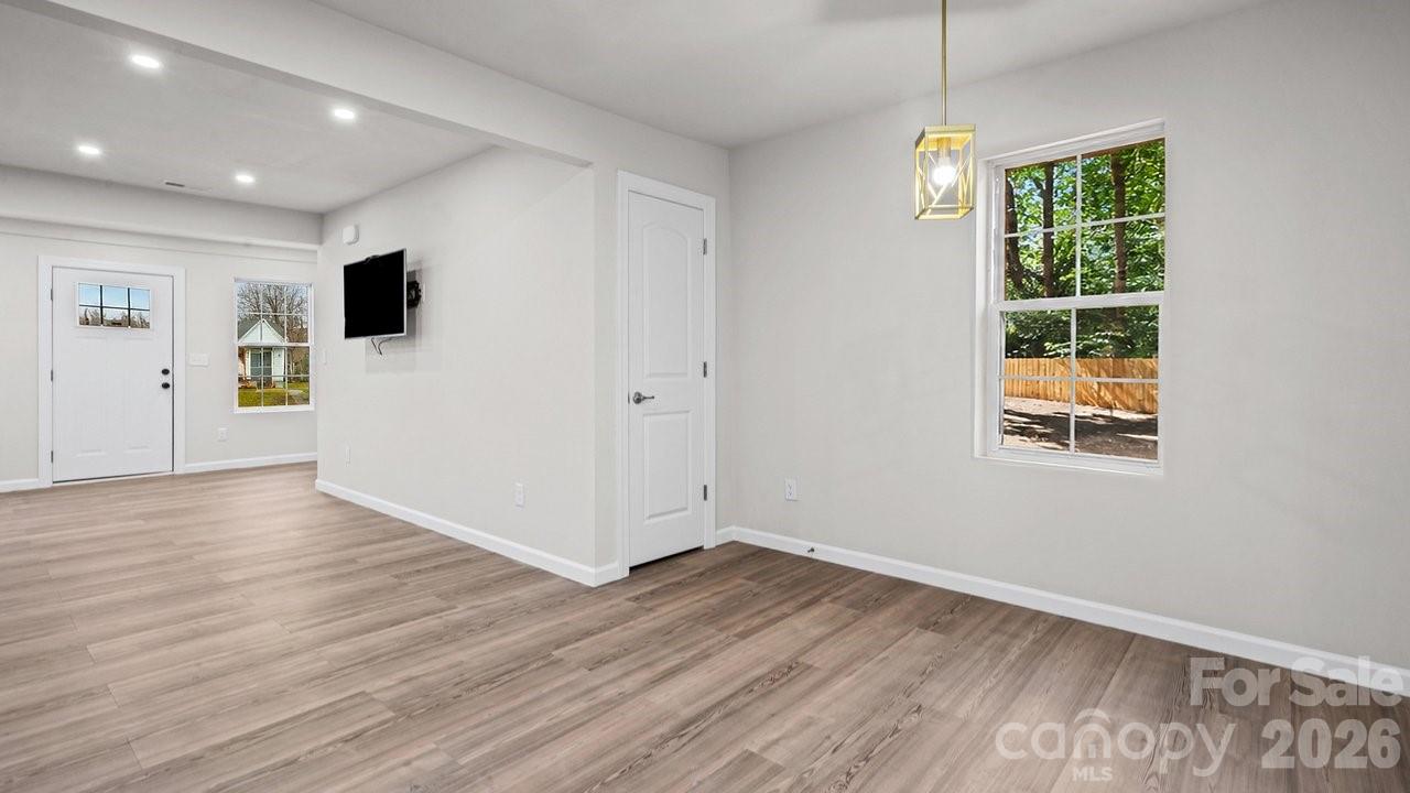 1215 Wilson W Lee Boulevard — Statesville