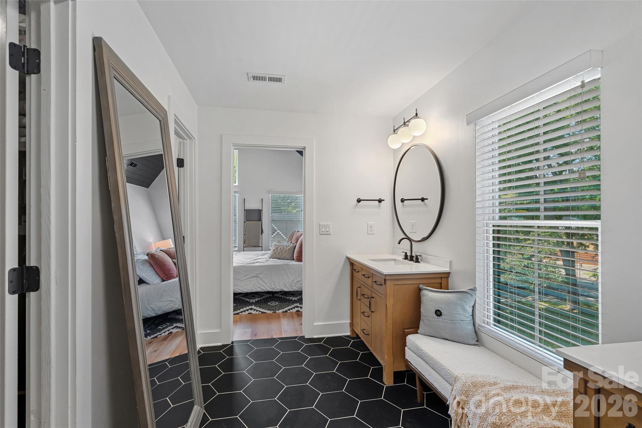 1642 Longfellow Street — Charlotte