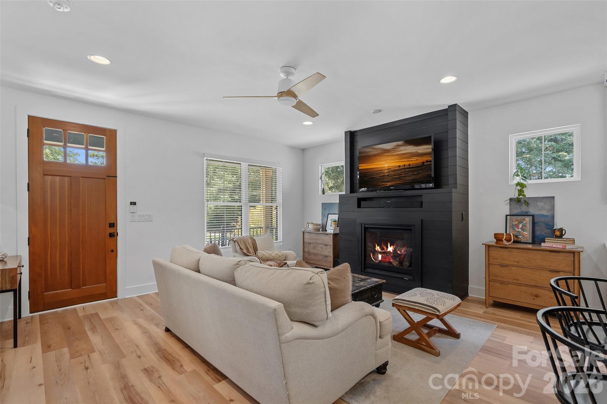 1642 Longfellow Street — Charlotte