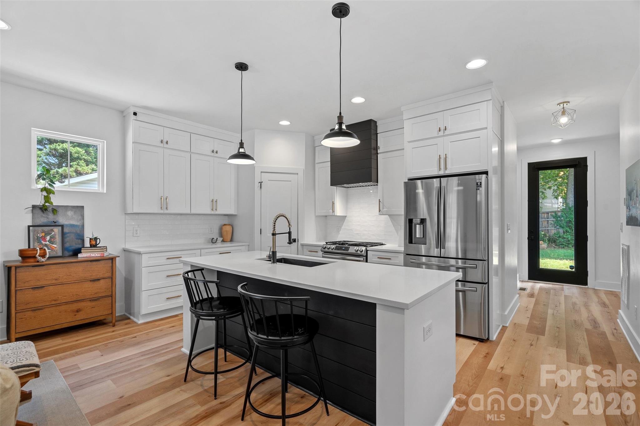 1642 Longfellow Street — Charlotte