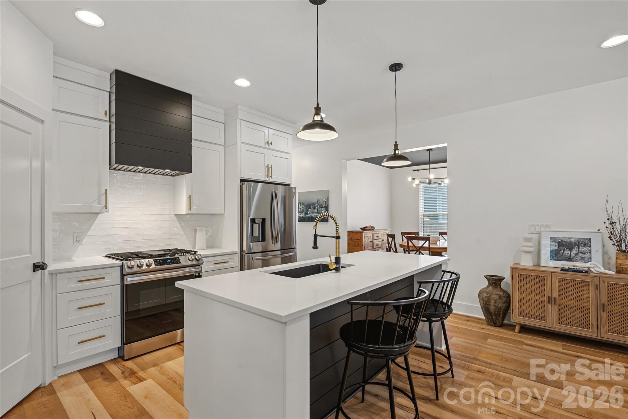 1642 Longfellow Street — Charlotte