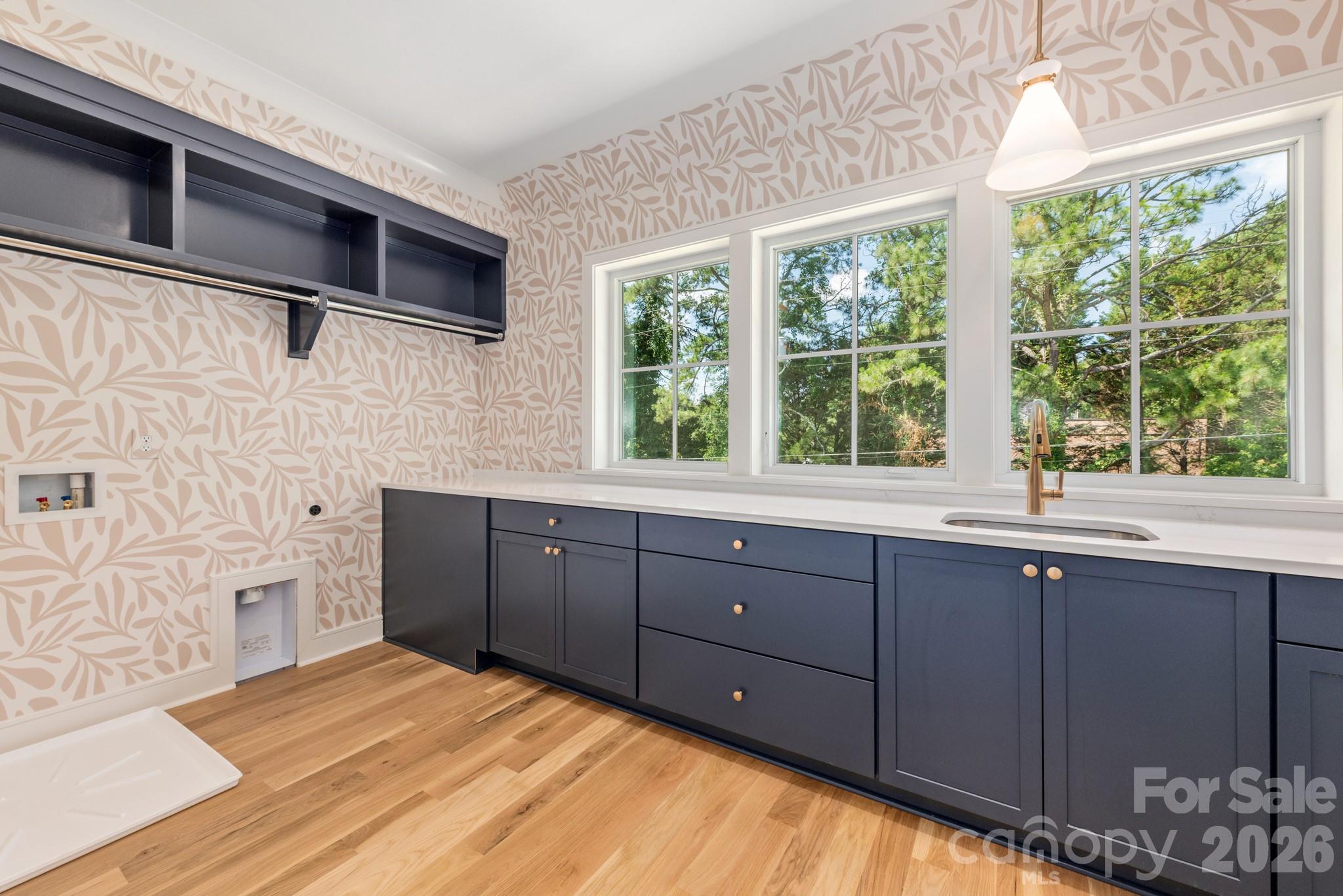 4409 Castleton Road — Charlotte