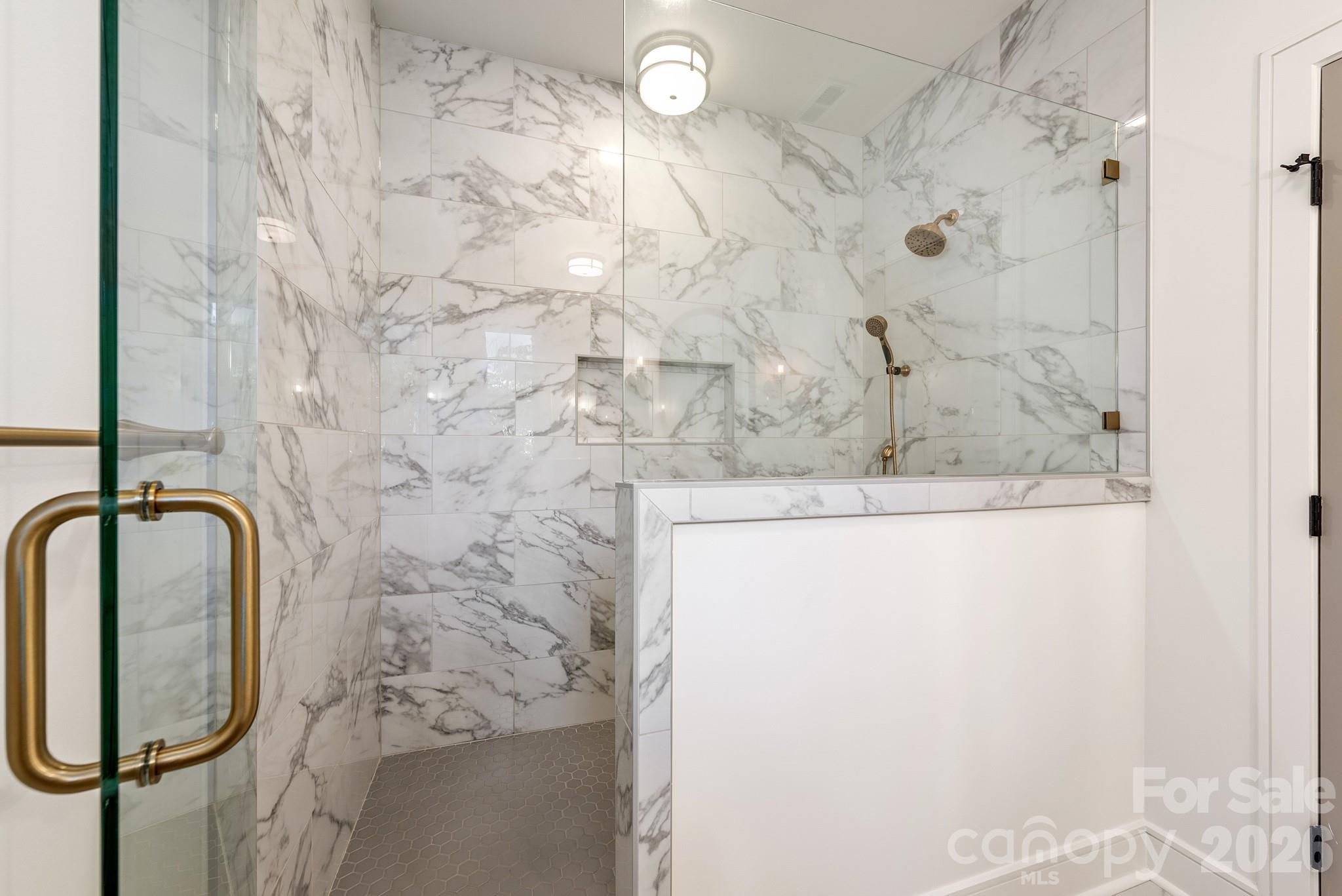 4409 Castleton Road — Charlotte