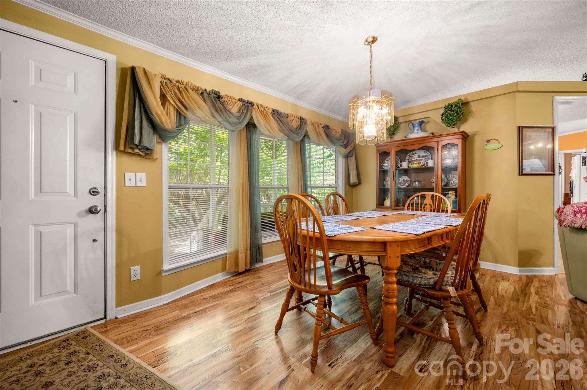 98 Lanning Drive — Columbus