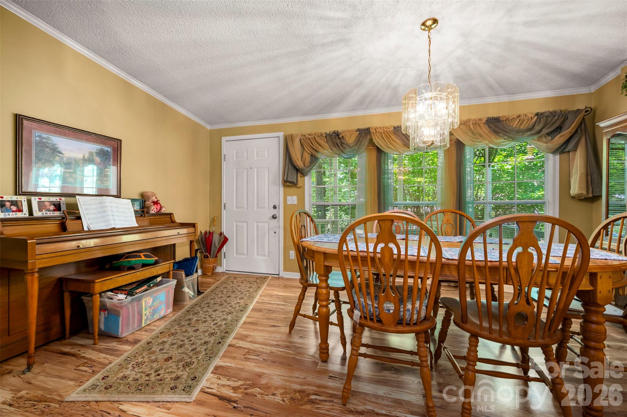 98 Lanning Drive — Columbus