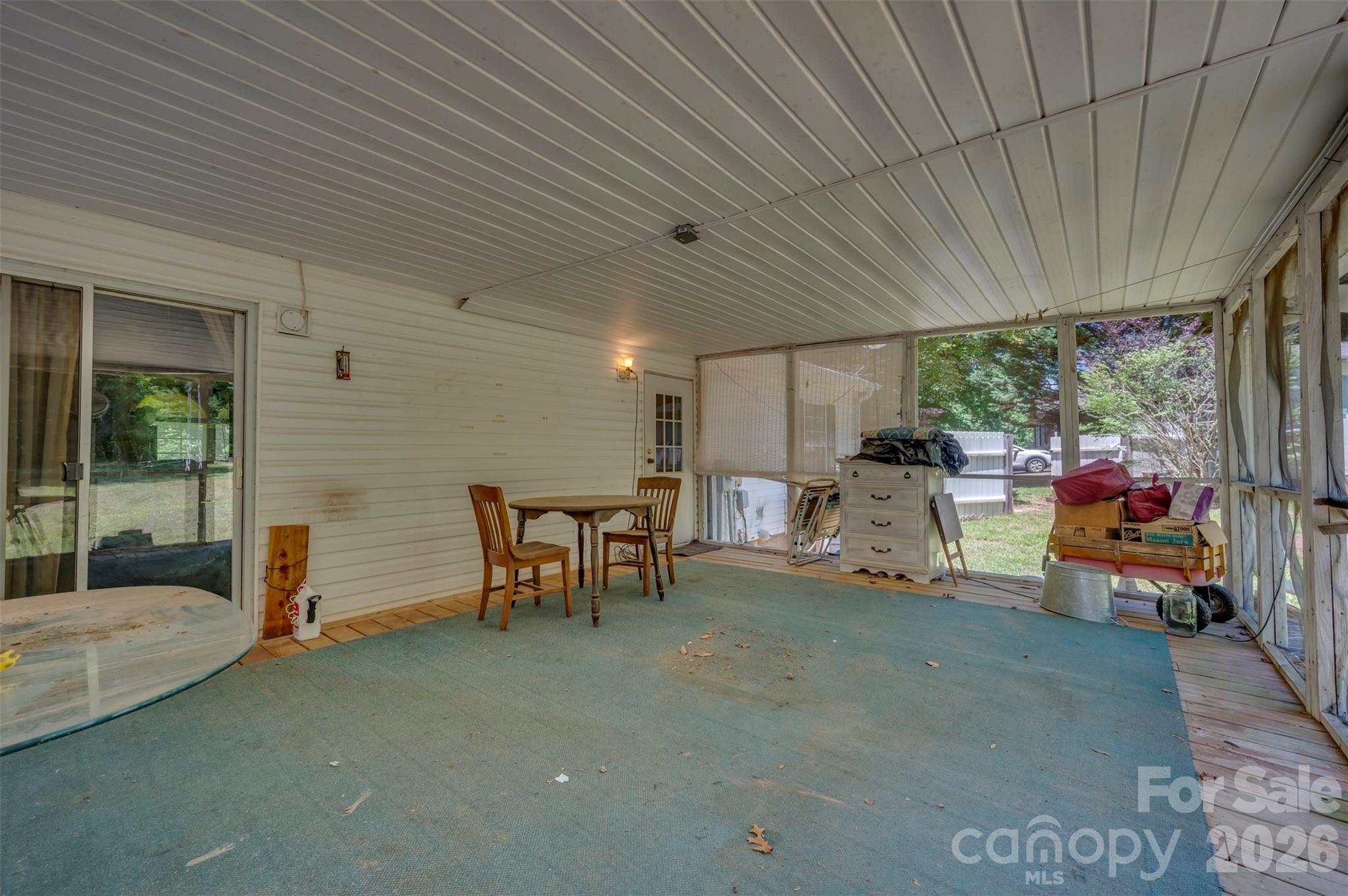 98 Lanning Drive — Columbus
