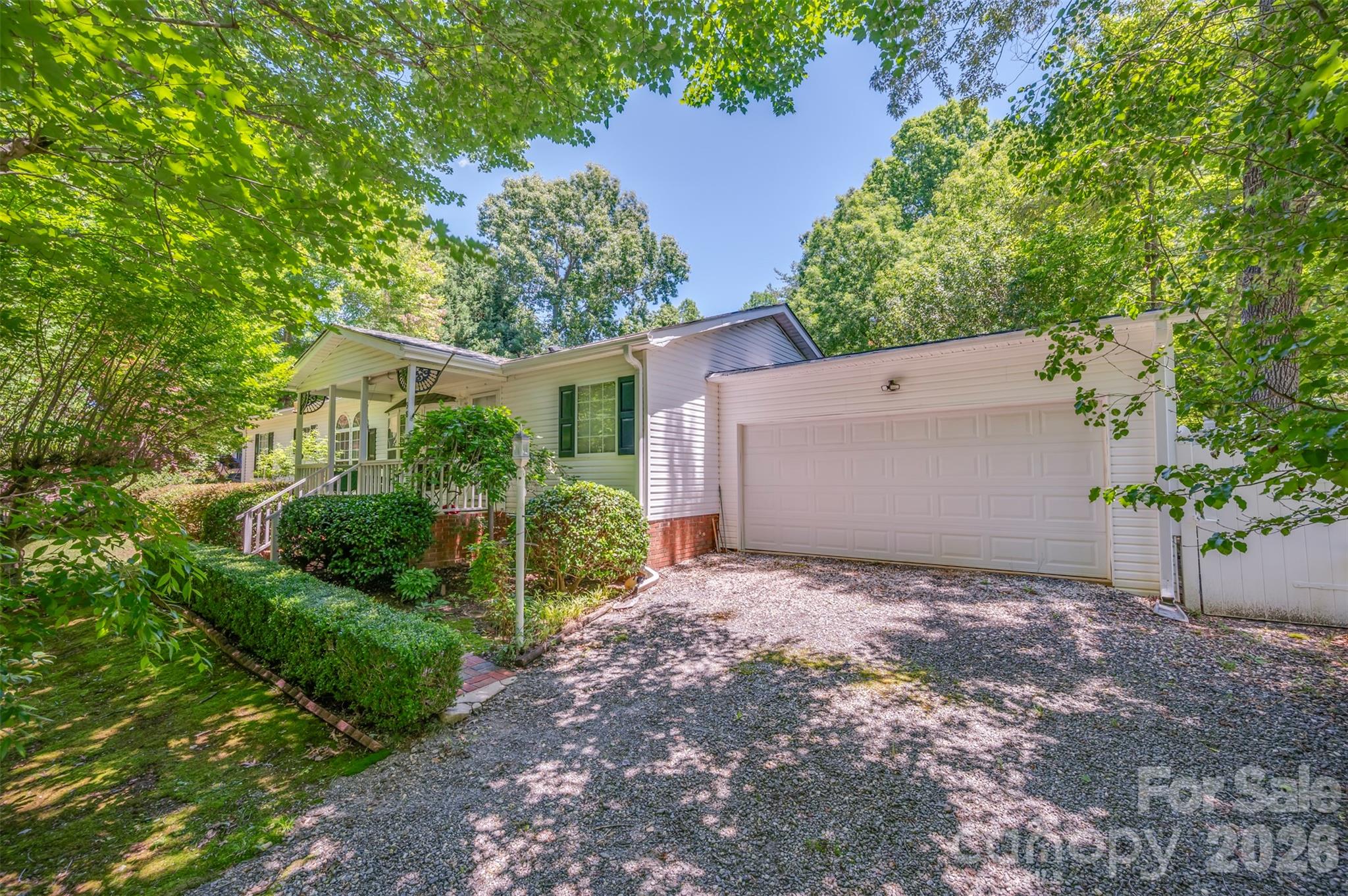 98 Lanning Drive — Columbus