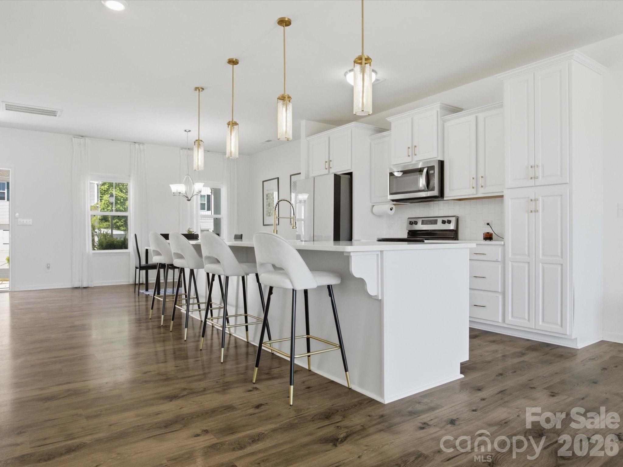 3011 Pinehills Way — Mount Holly