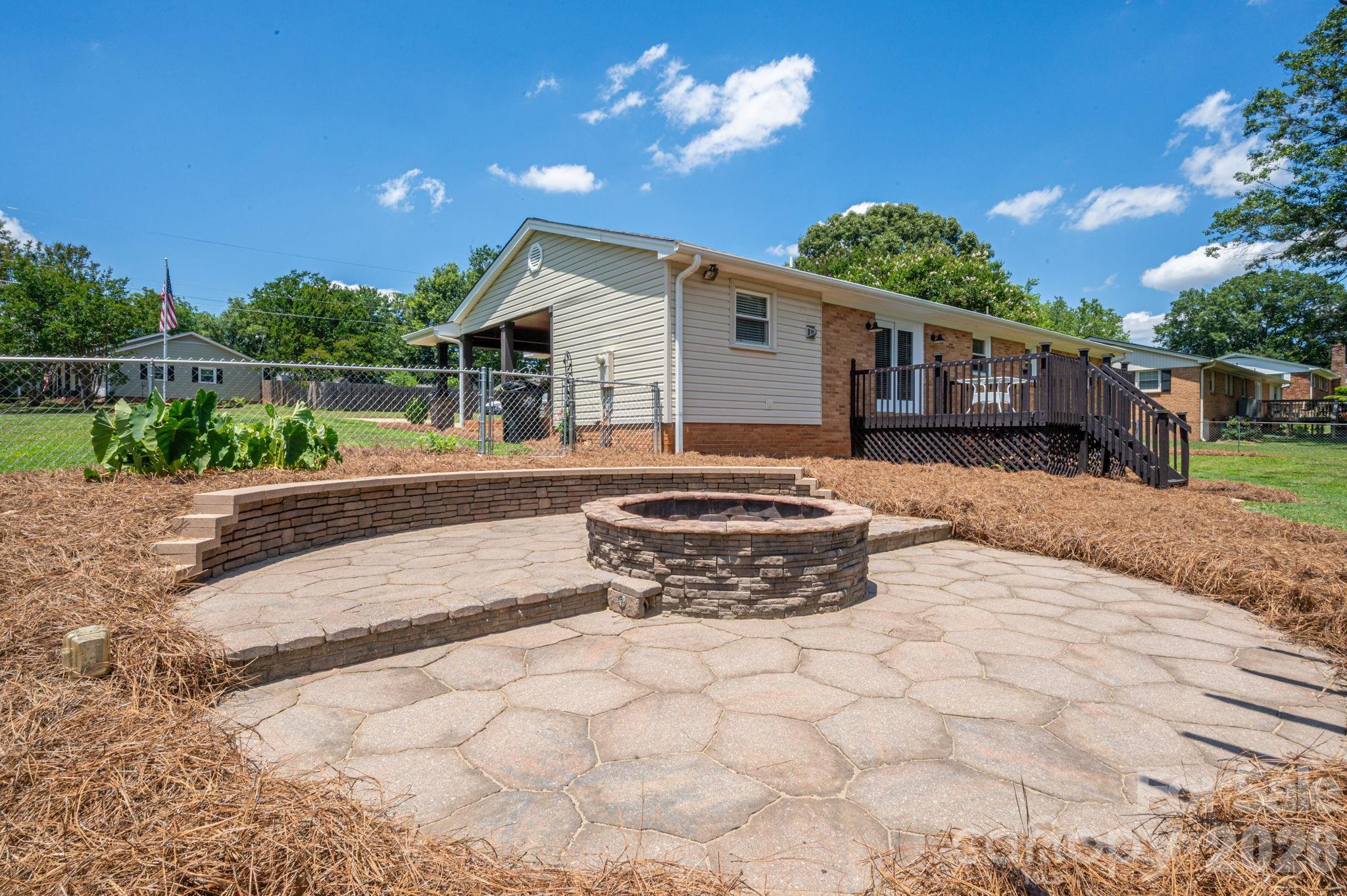 601 Wren Road — Gastonia