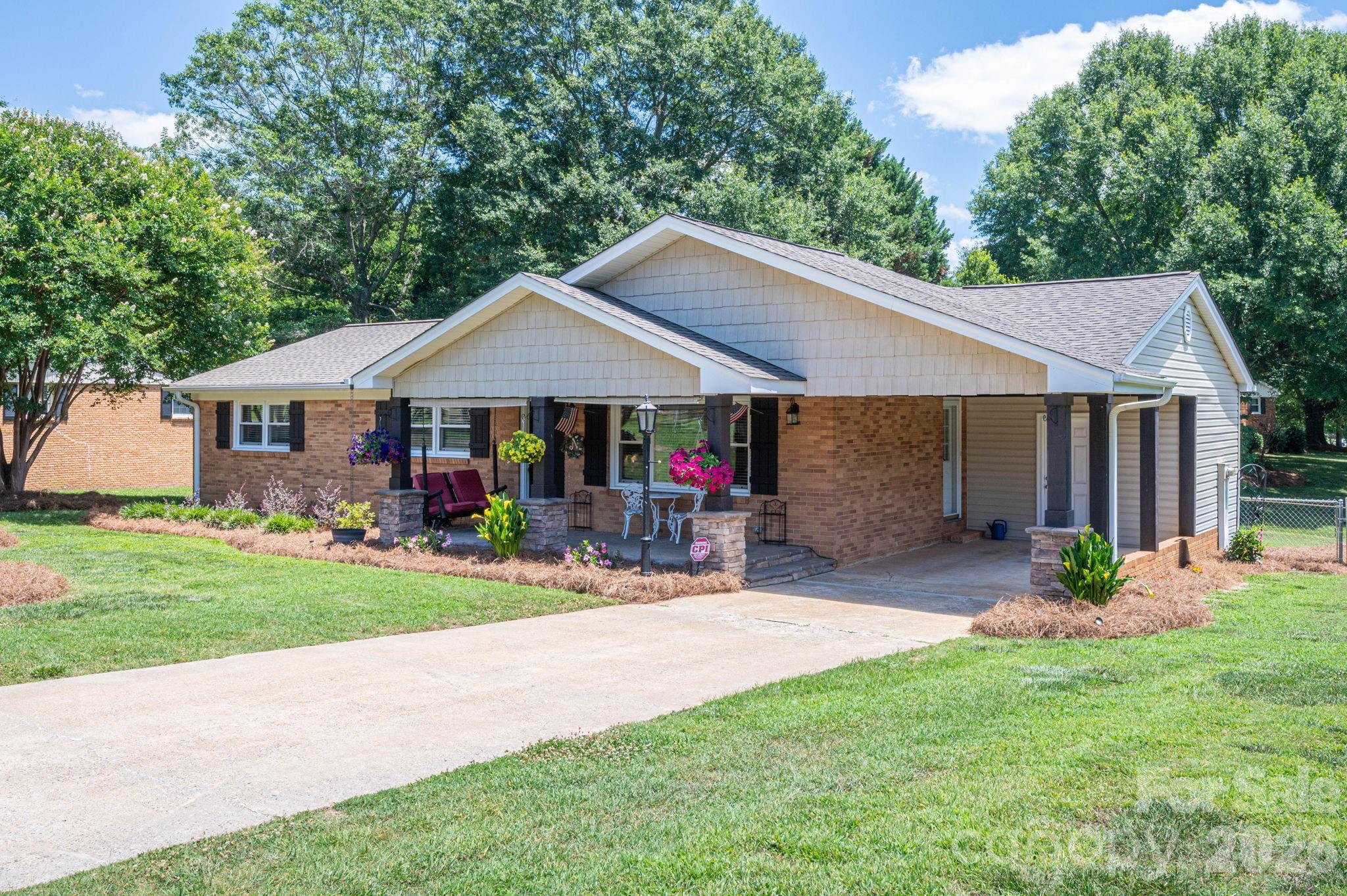 601 Wren Road — Gastonia