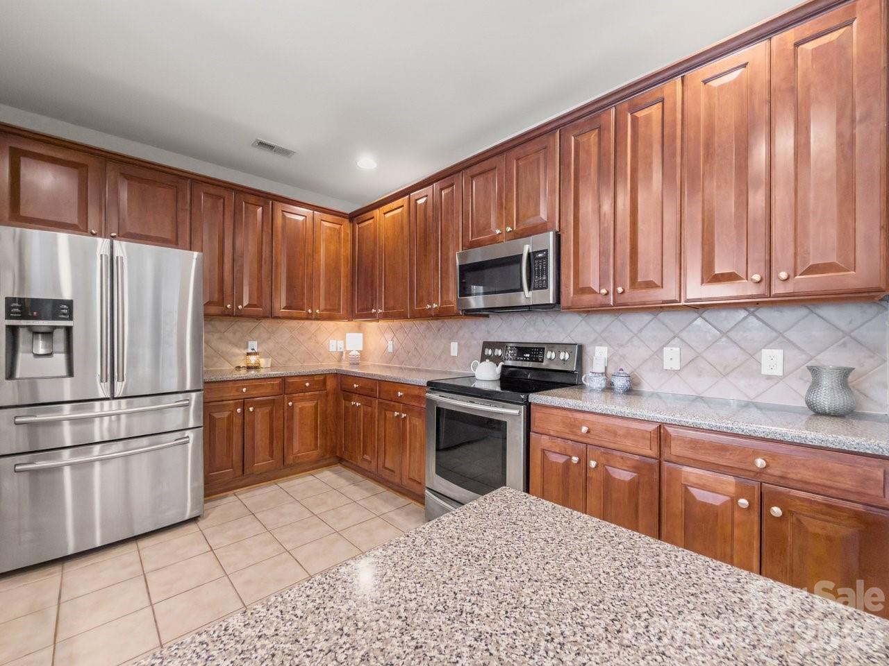 9069 Rosalyn Glen Road — Cornelius