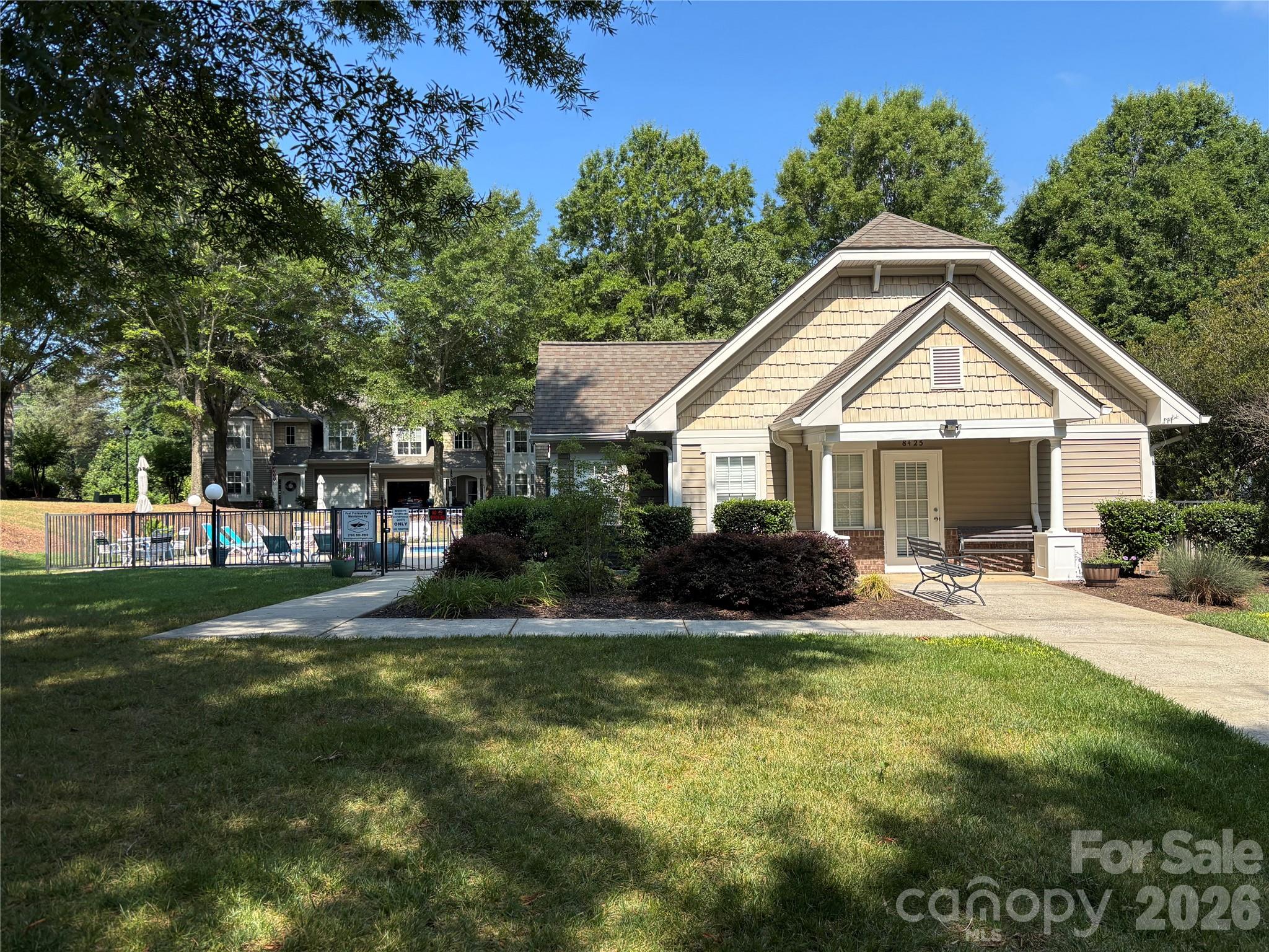 9069 Rosalyn Glen Road — Cornelius