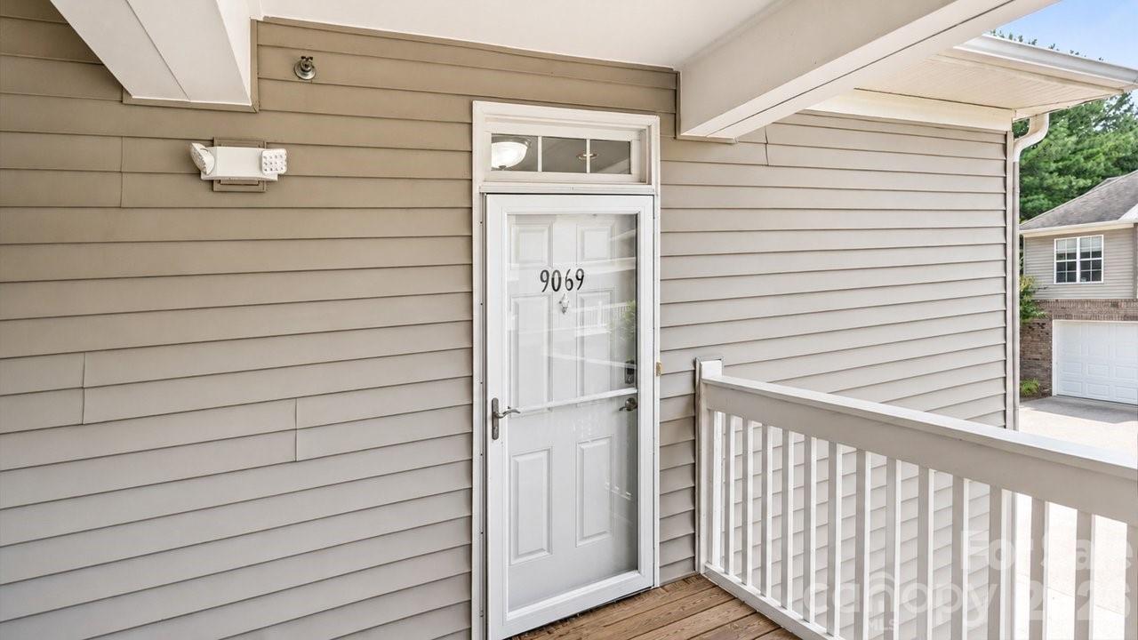 9069 Rosalyn Glen Road — Cornelius