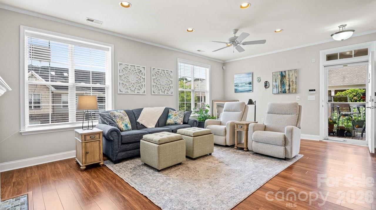 9069 Rosalyn Glen Road — Cornelius