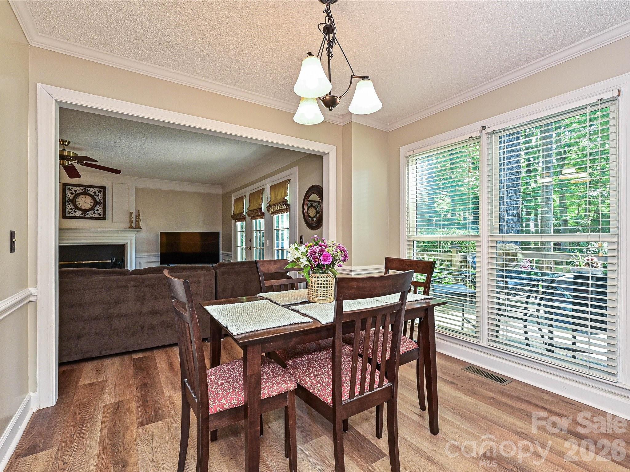 8717 Doe Path Lane — Huntersville