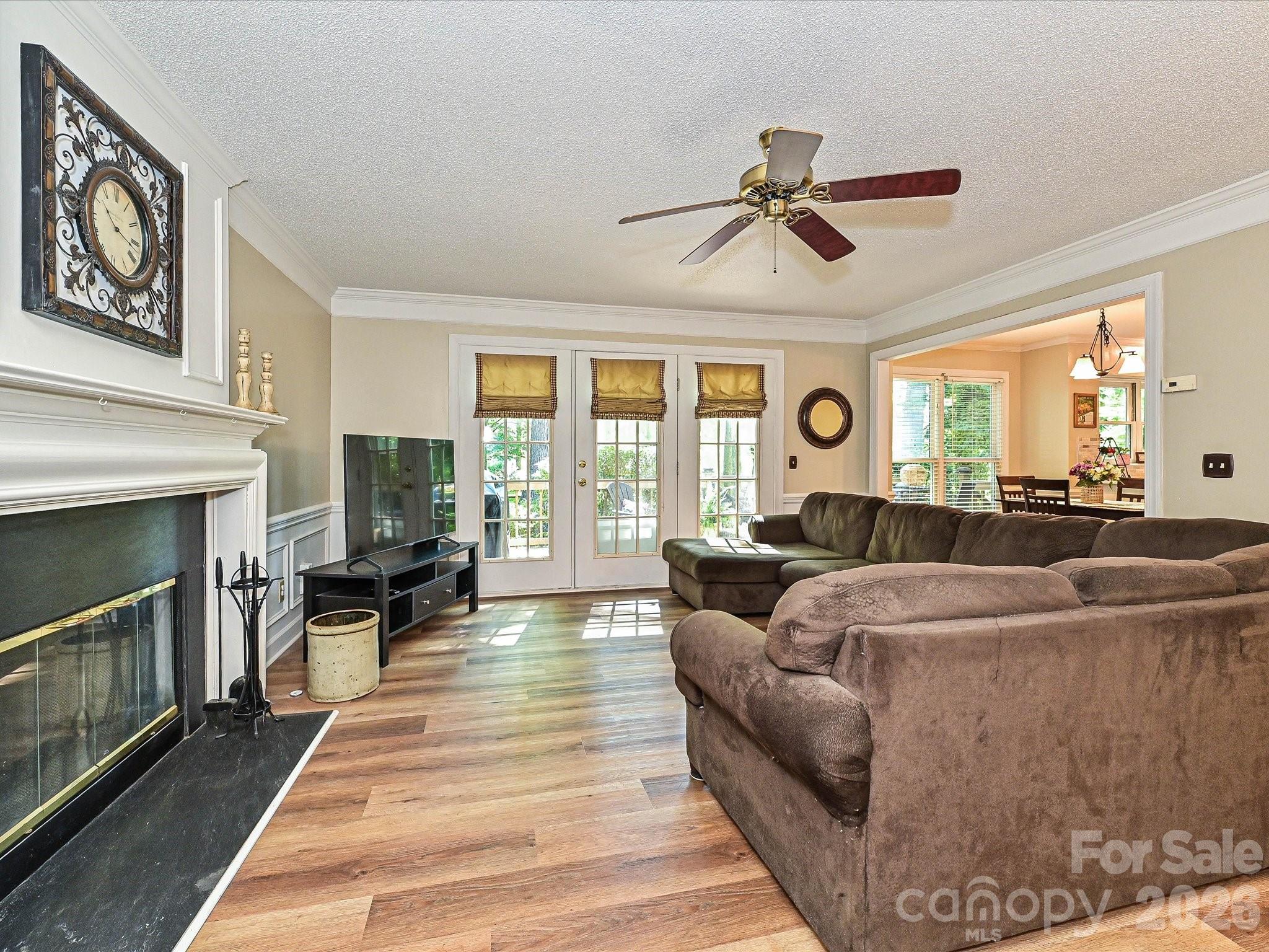8717 Doe Path Lane — Huntersville