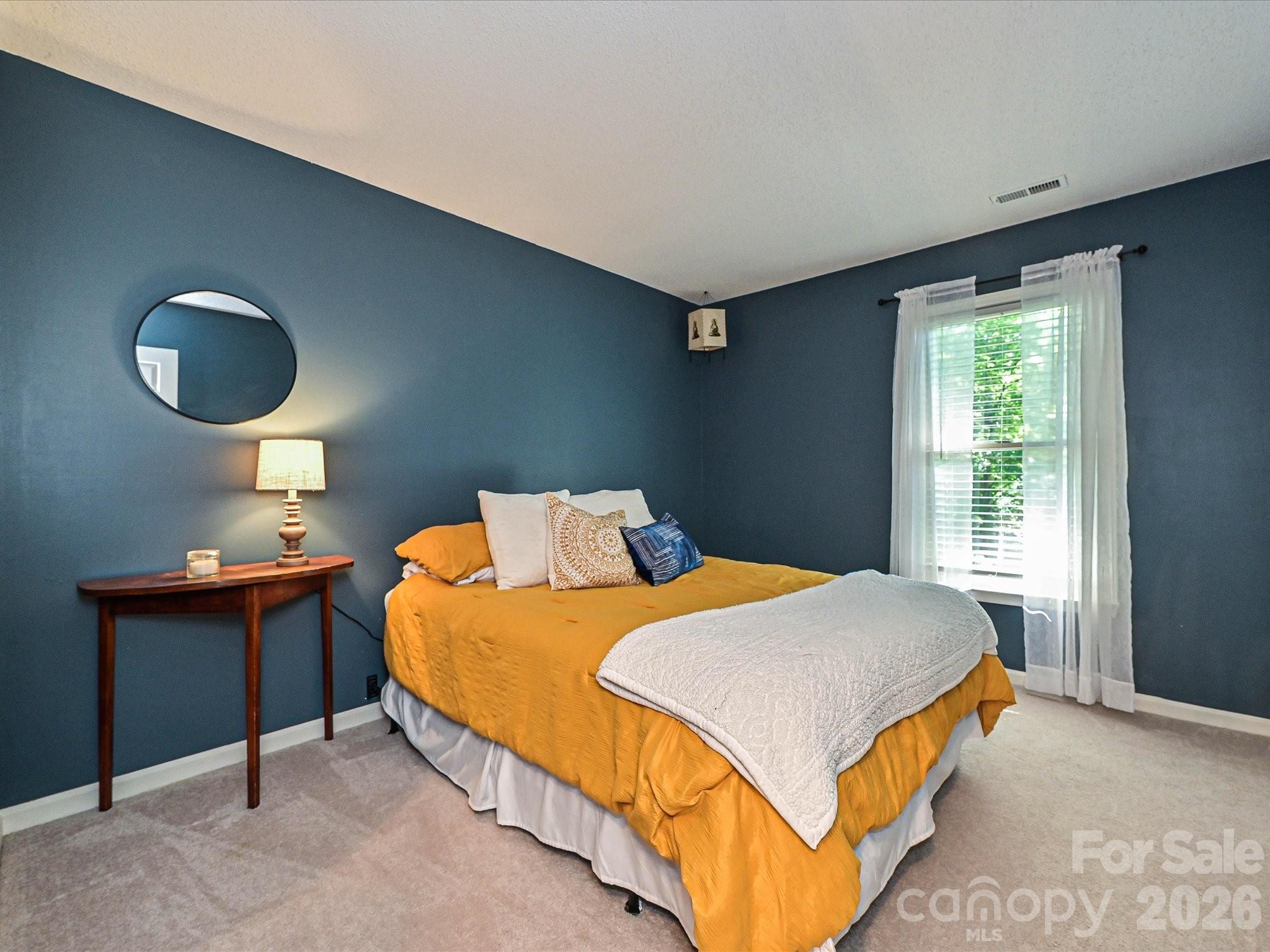 8717 Doe Path Lane — Huntersville