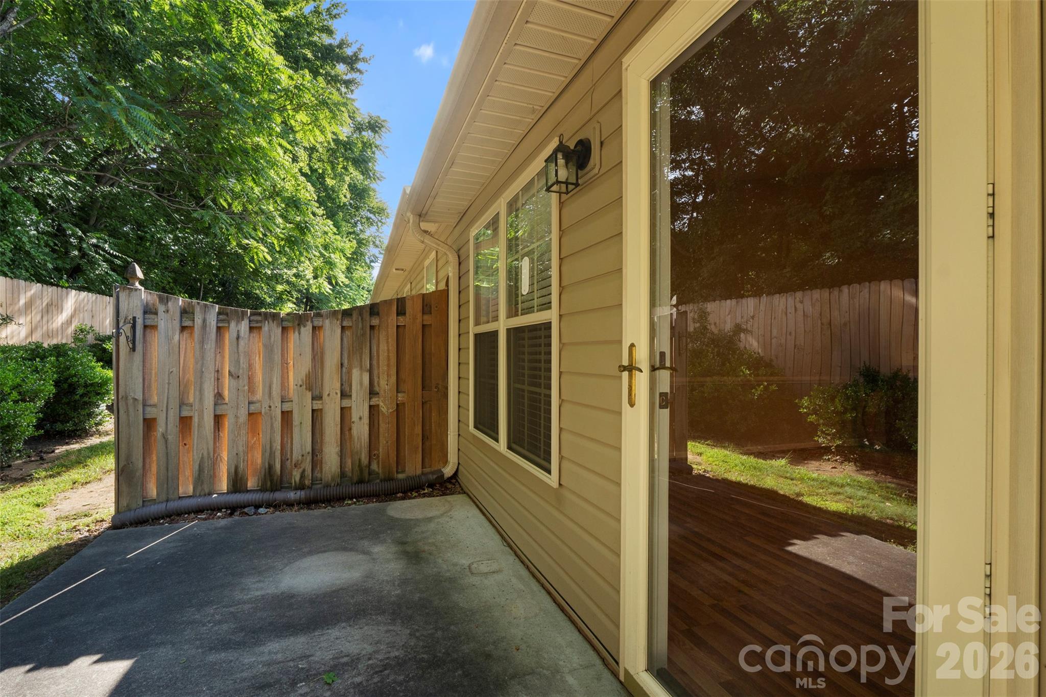 402 Pinefield Place — Thomasville