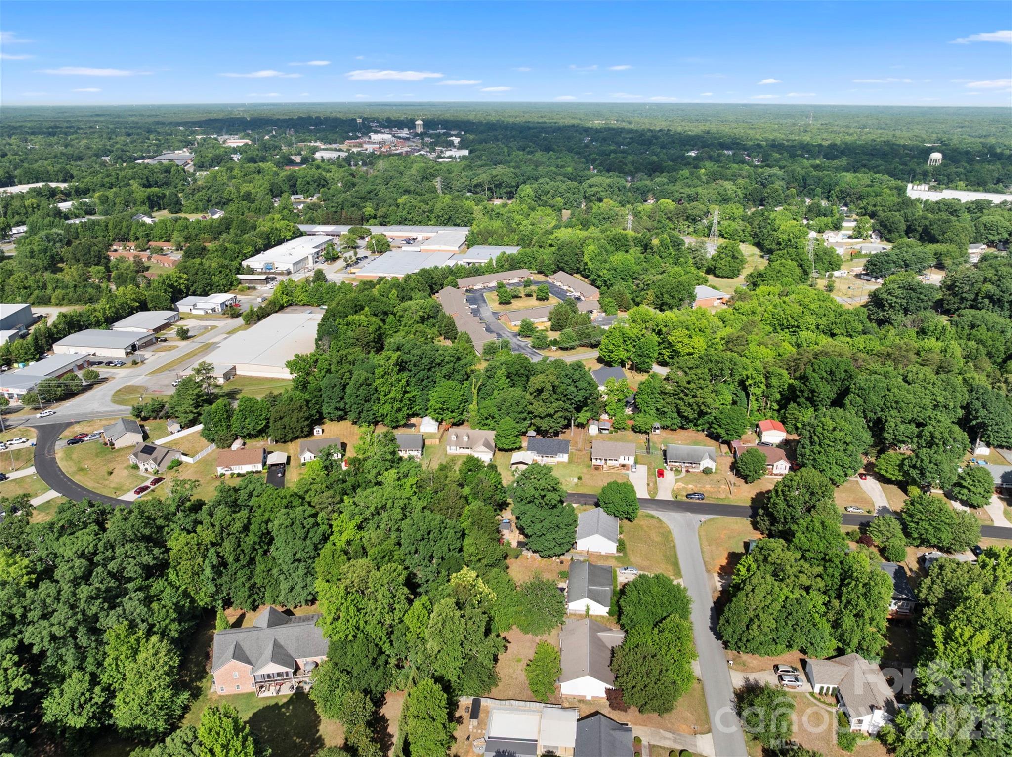 402 Pinefield Place — Thomasville