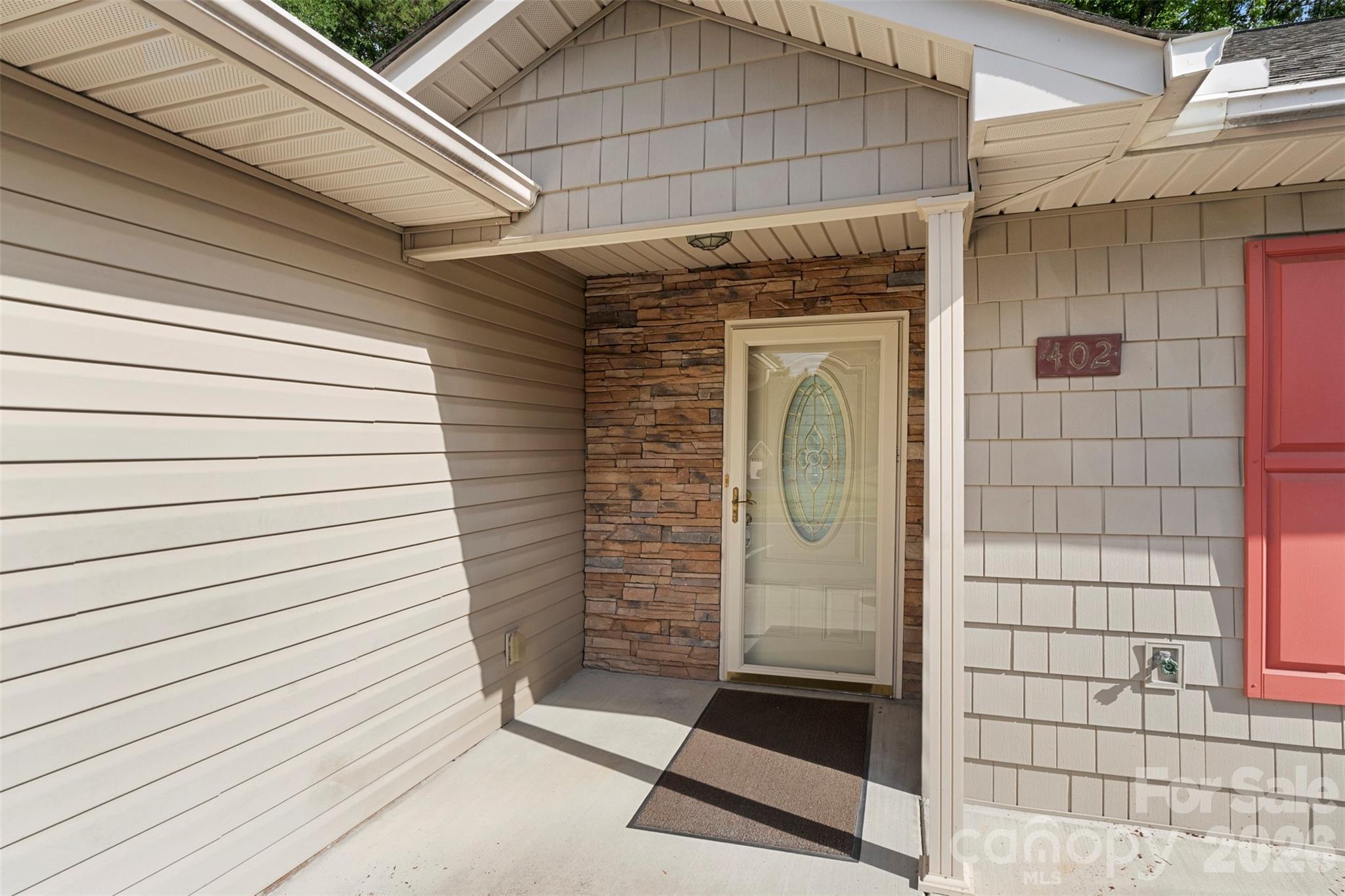 402 Pinefield Place — Thomasville