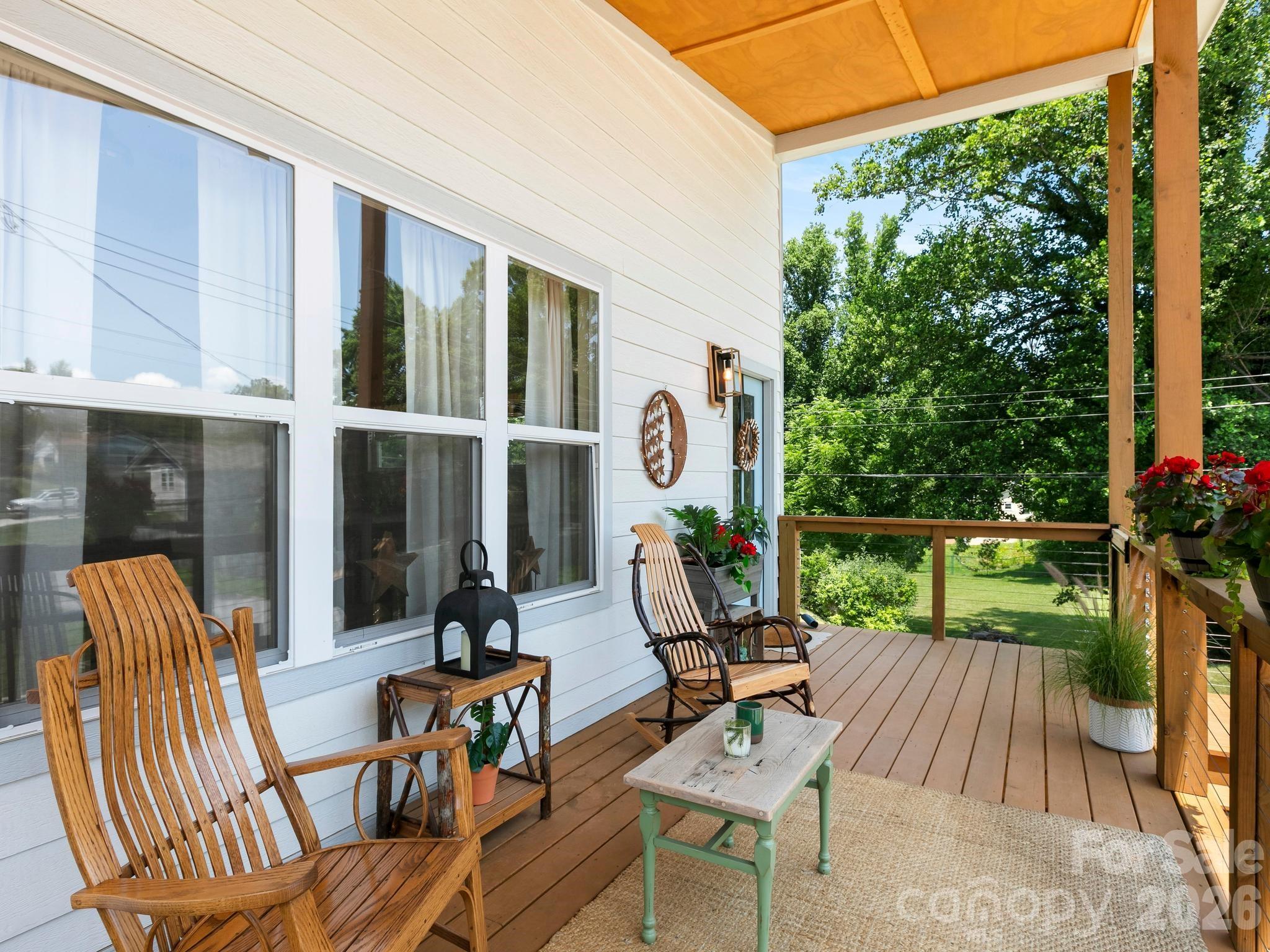 42 Cedar Street — Asheville