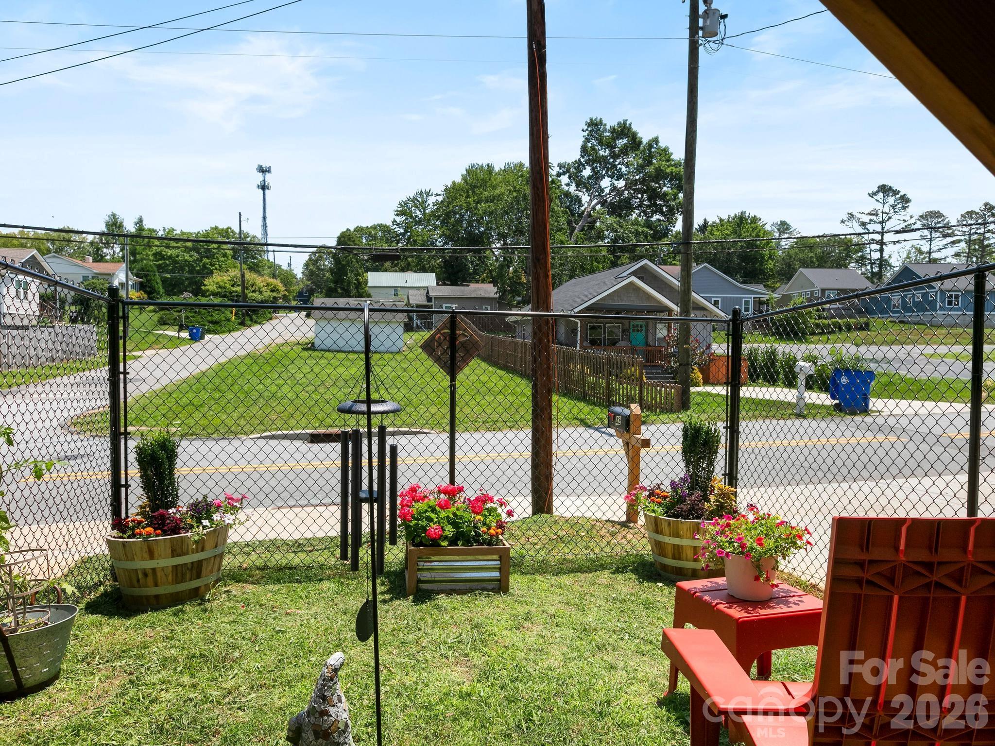 42 Cedar Street — Asheville
