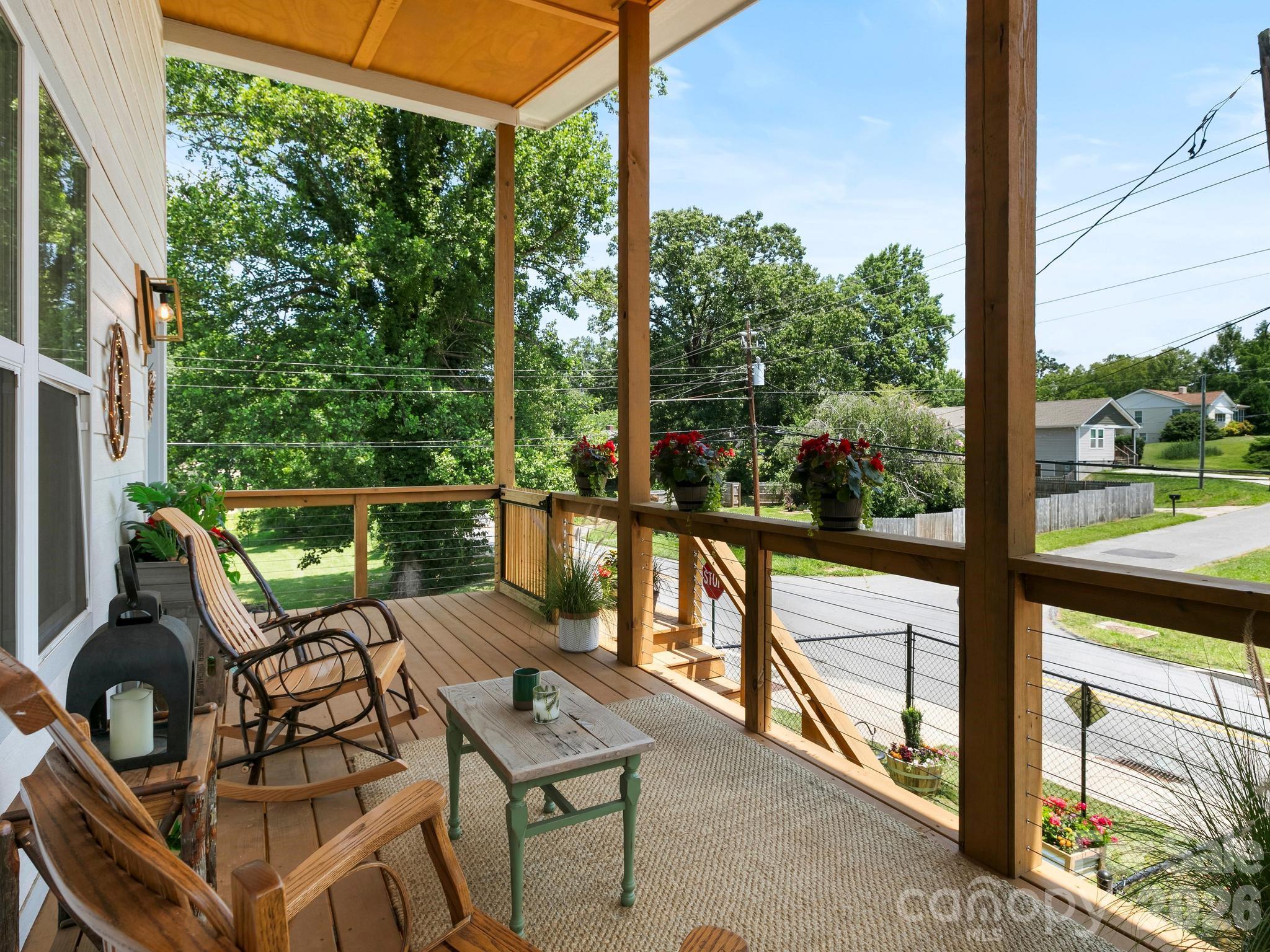 42 Cedar Street — Asheville