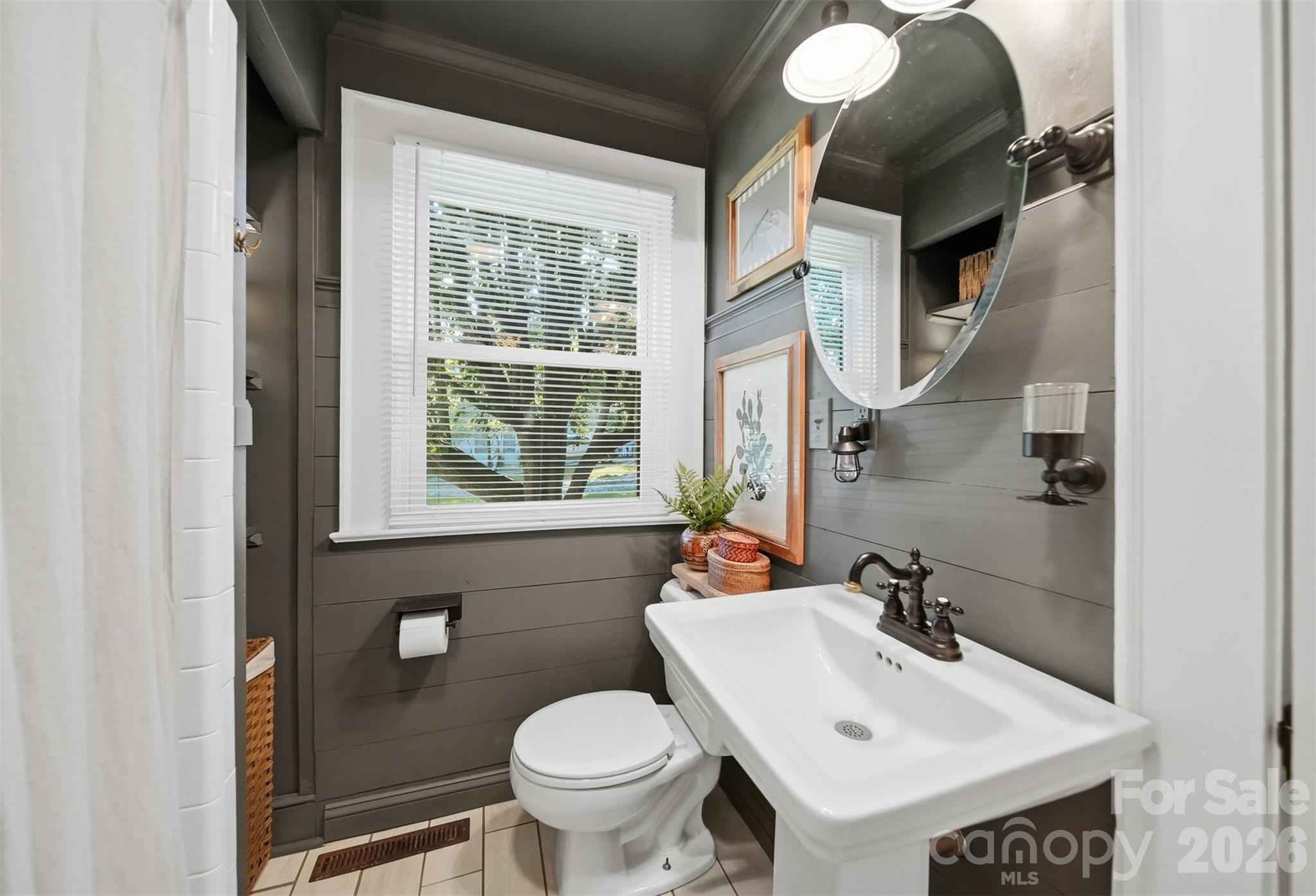 504 W 6th Street — Newton
